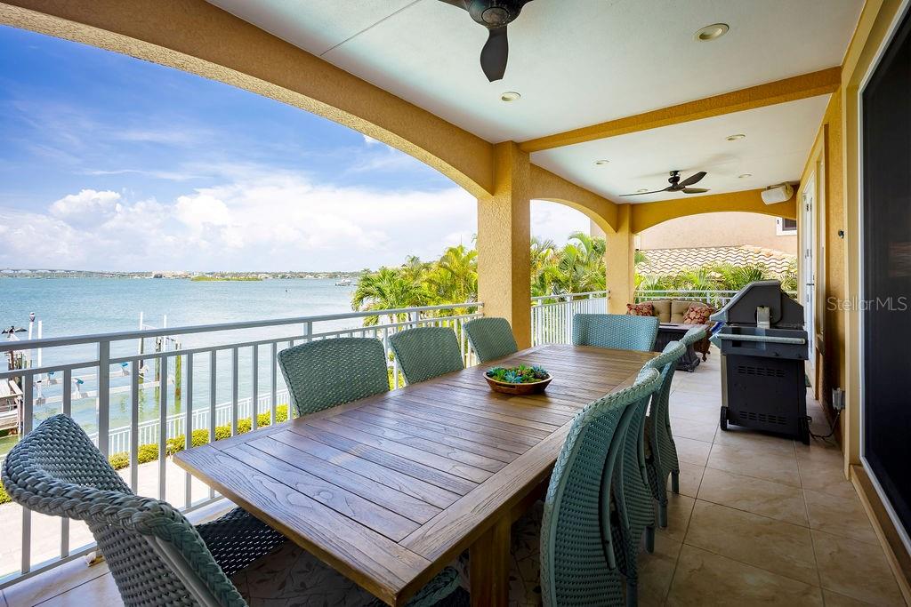 TB8407156 Property Photo