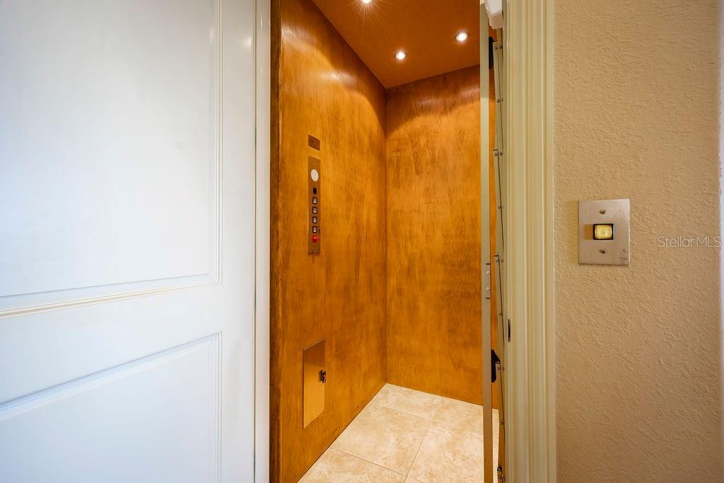 TB8407156 Property Photo