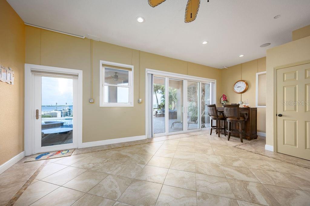 TB8407156 Property Photo