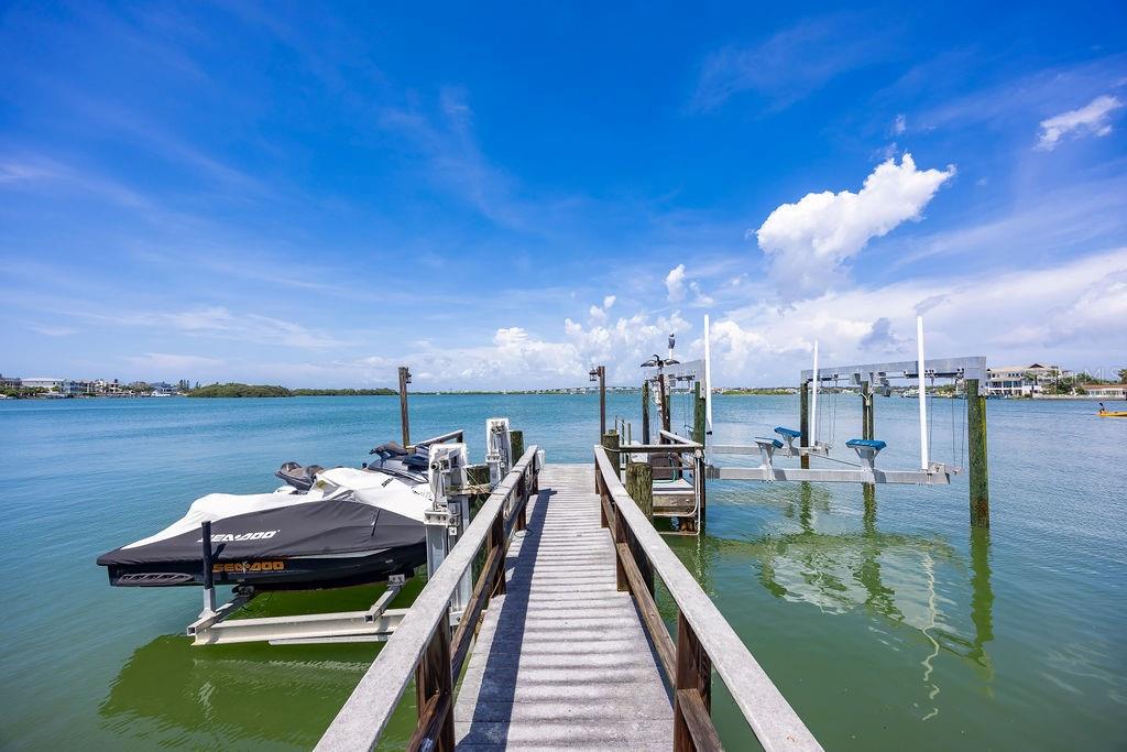 TB8407156 Property Photo