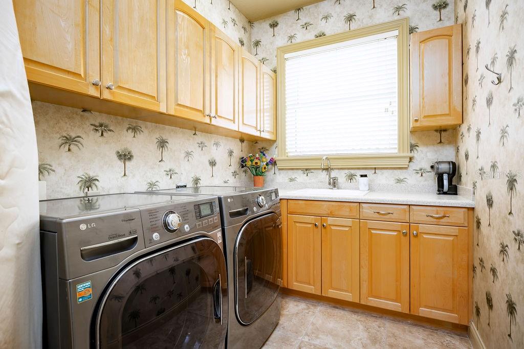 TB8407156 Property Photo