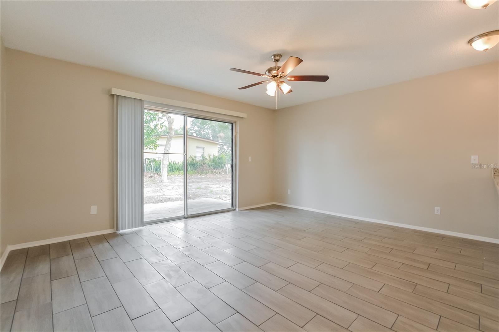 908 E NORMANDY BLVD, DELTONA, FL, 32725