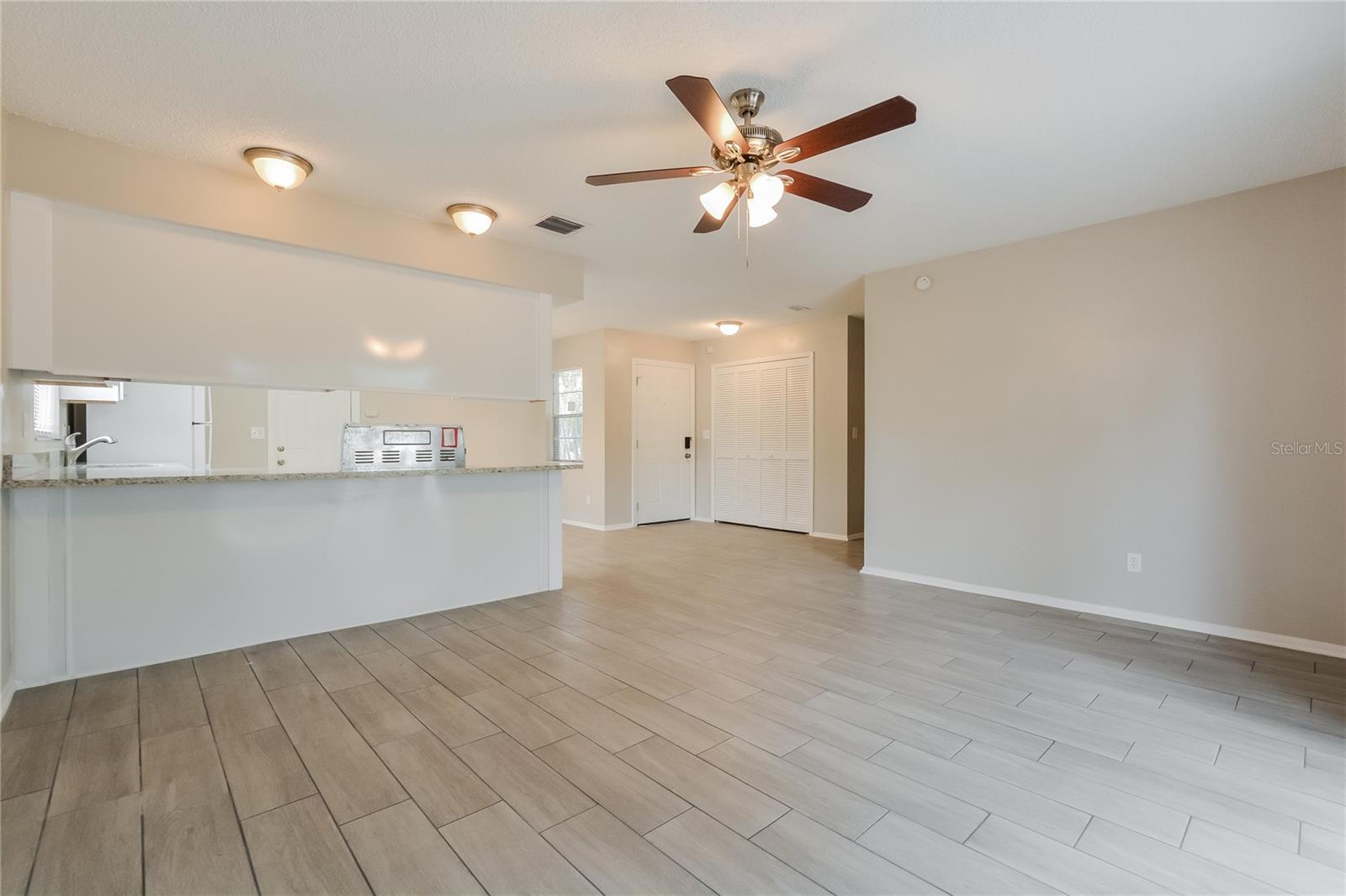 908 E NORMANDY BLVD, DELTONA, FL, 32725