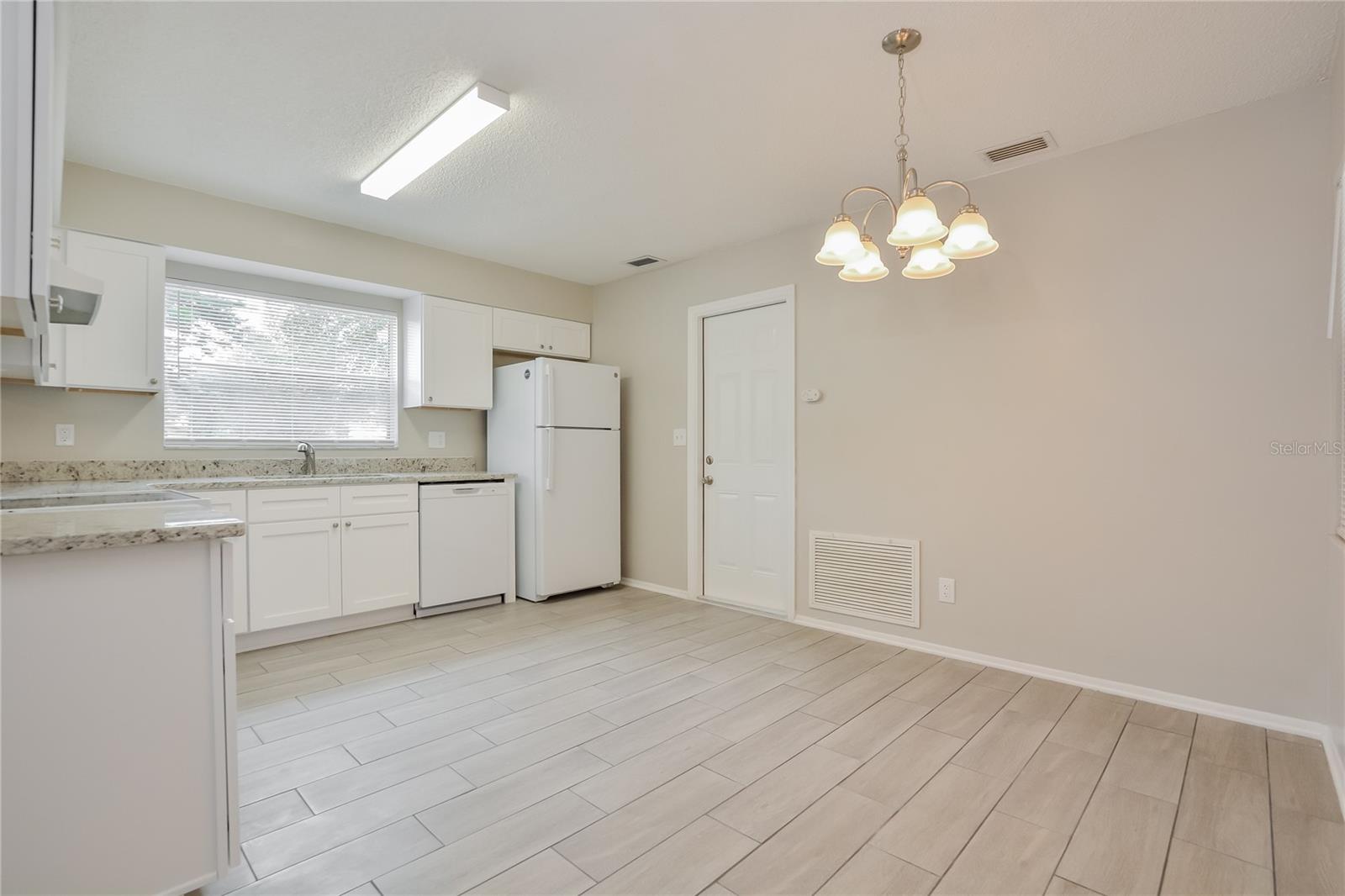 908 E NORMANDY BLVD, DELTONA, FL, 32725