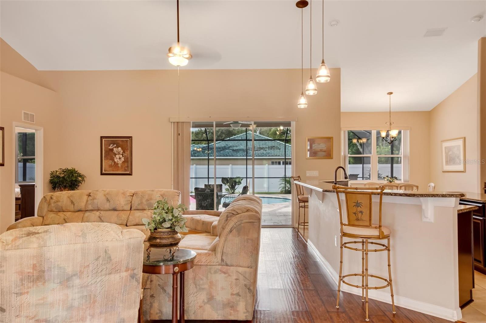 1 WAVERING PL, PALM COAST, FL, 32164