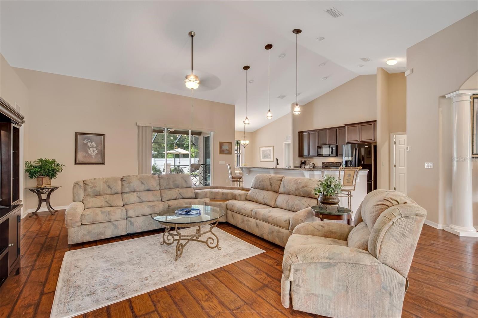 1 WAVERING PL, PALM COAST, FL, 32164