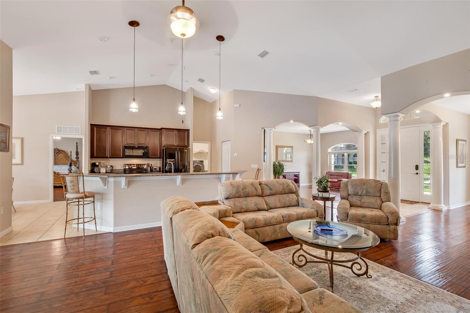 1 WAVERING PL, PALM COAST, FL, 32164