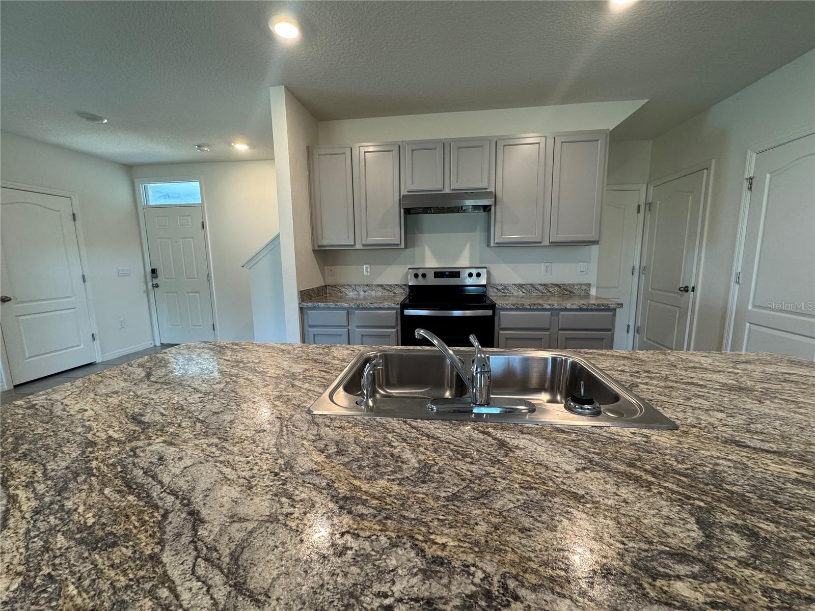 217 GINA LN, DAVENPORT, FL, 33837