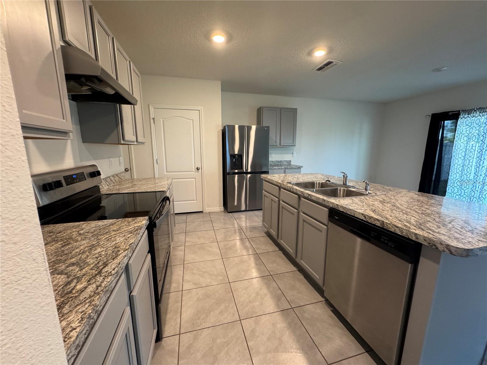 217 GINA LN, DAVENPORT, FL, 33837