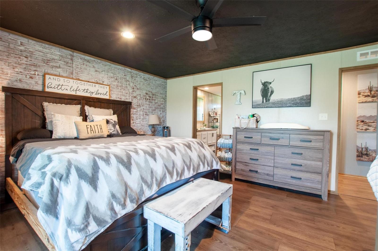 4951 SE AIRPORT RD, ARCADIA, FL, 34266