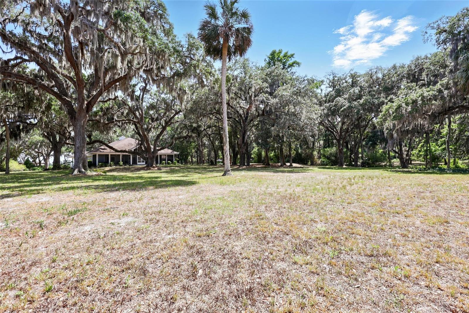 133 FEDERAL POINT RD, EAST PALATKA, FL, 32131