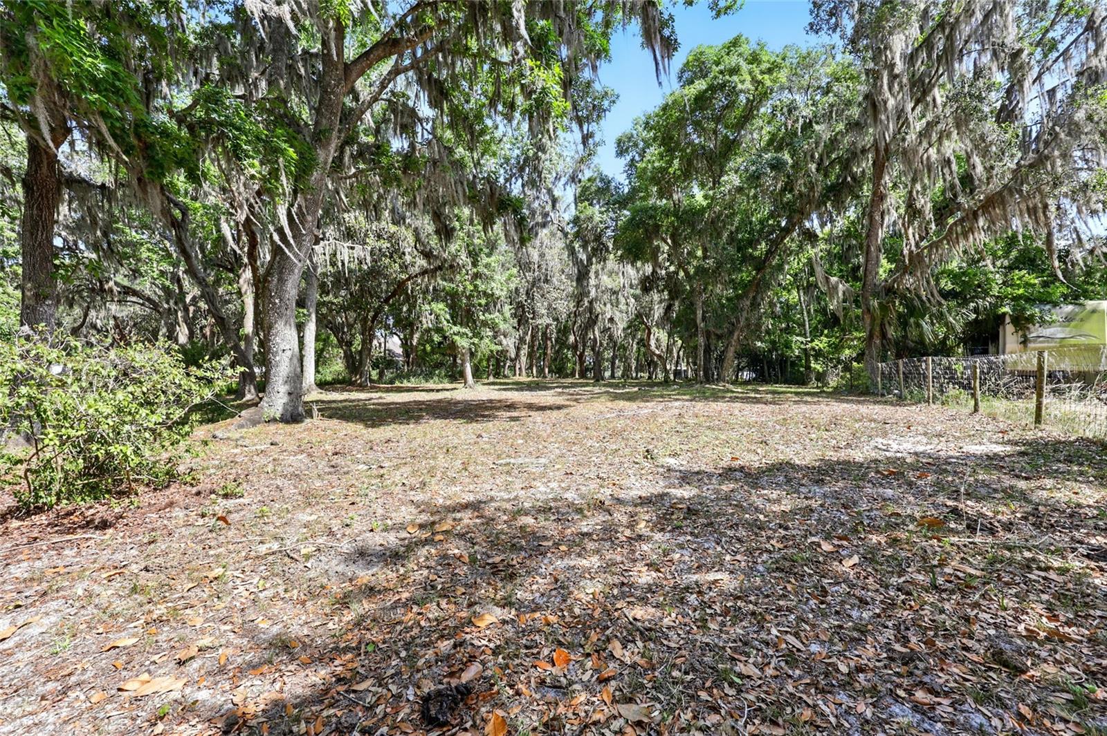 133 FEDERAL POINT RD, EAST PALATKA, FL, 32131
