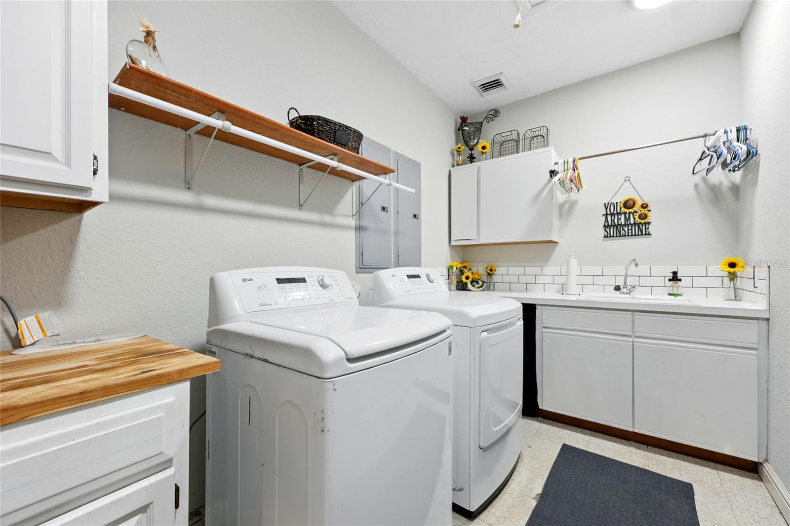 133 FEDERAL POINT RD, EAST PALATKA, FL, 32131