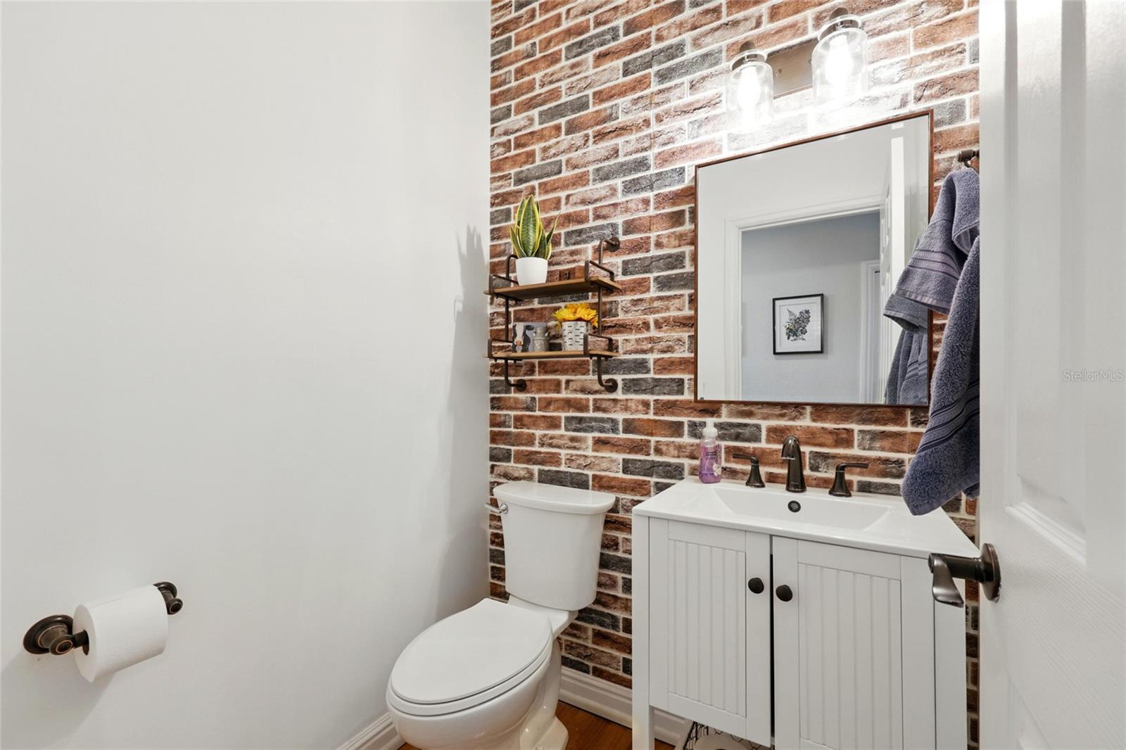 133 FEDERAL POINT RD, EAST PALATKA, FL, 32131