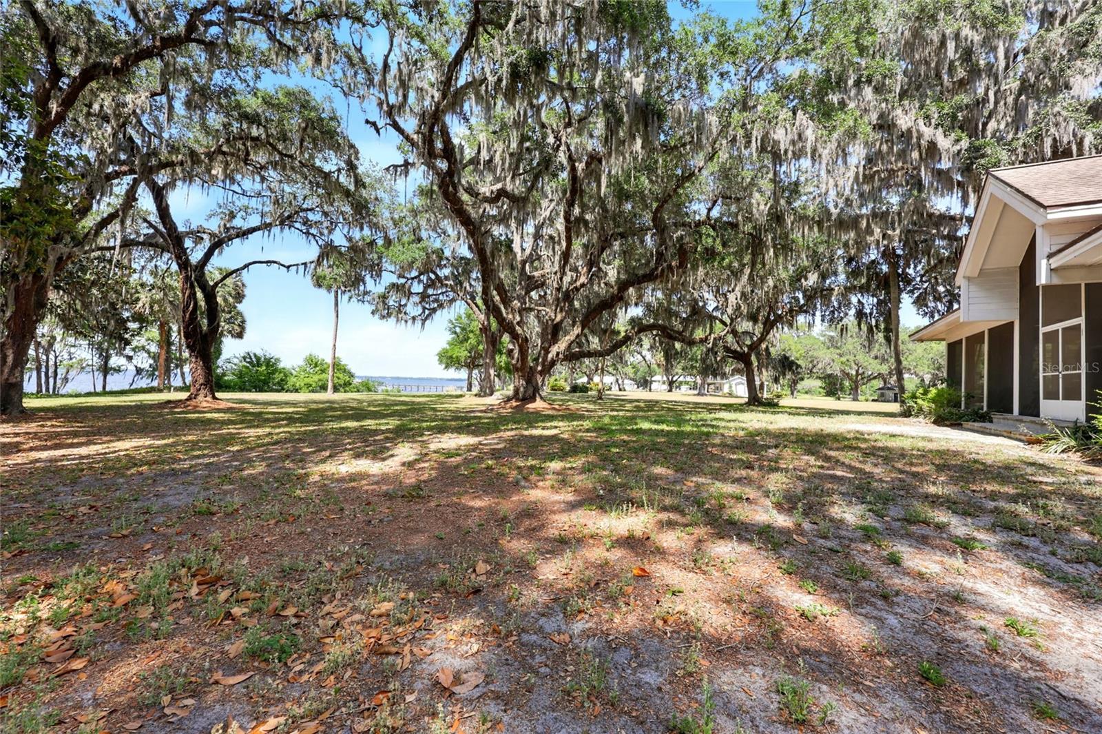 133 FEDERAL POINT RD, EAST PALATKA, FL, 32131