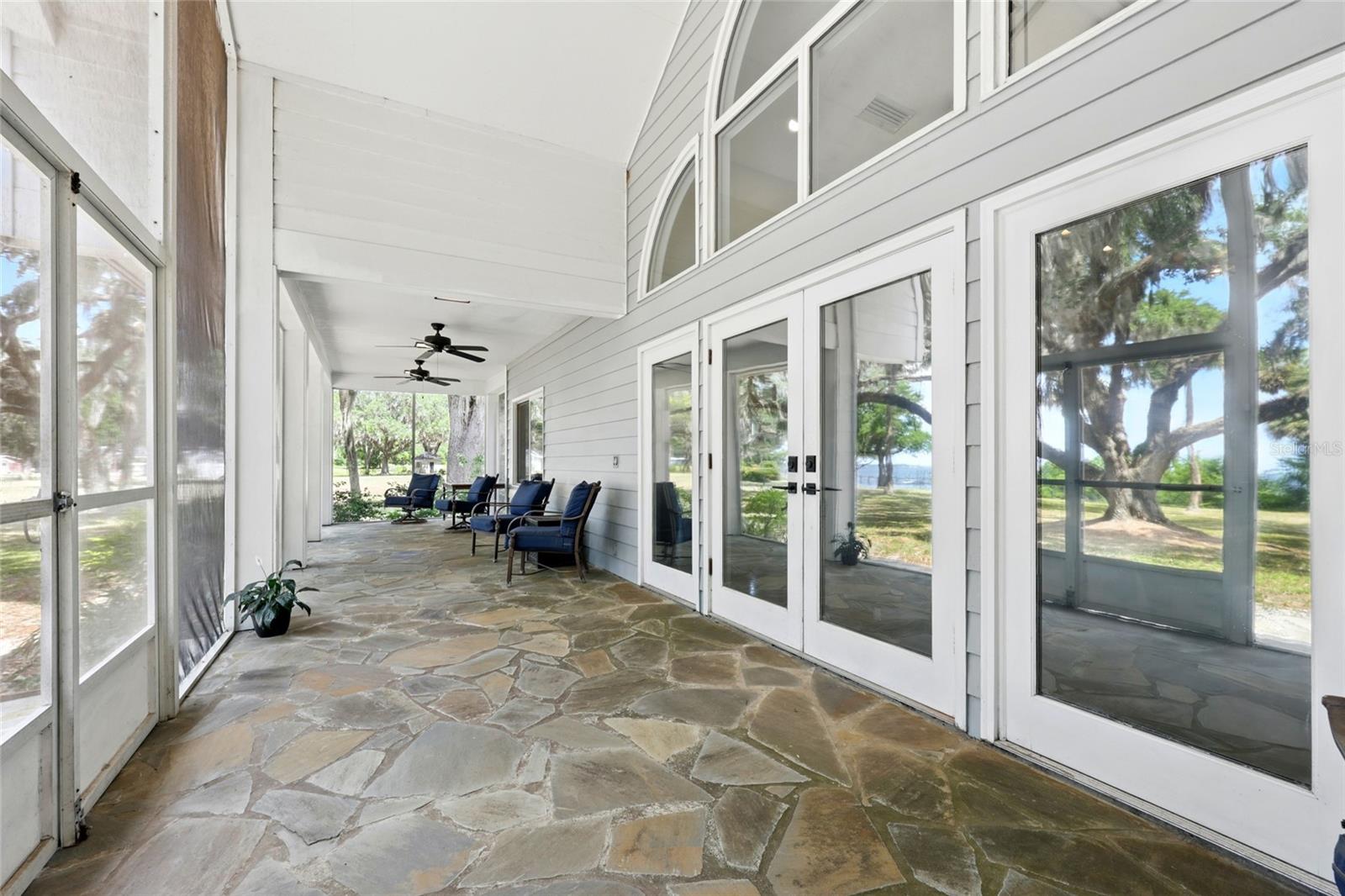 133 FEDERAL POINT RD, EAST PALATKA, FL, 32131