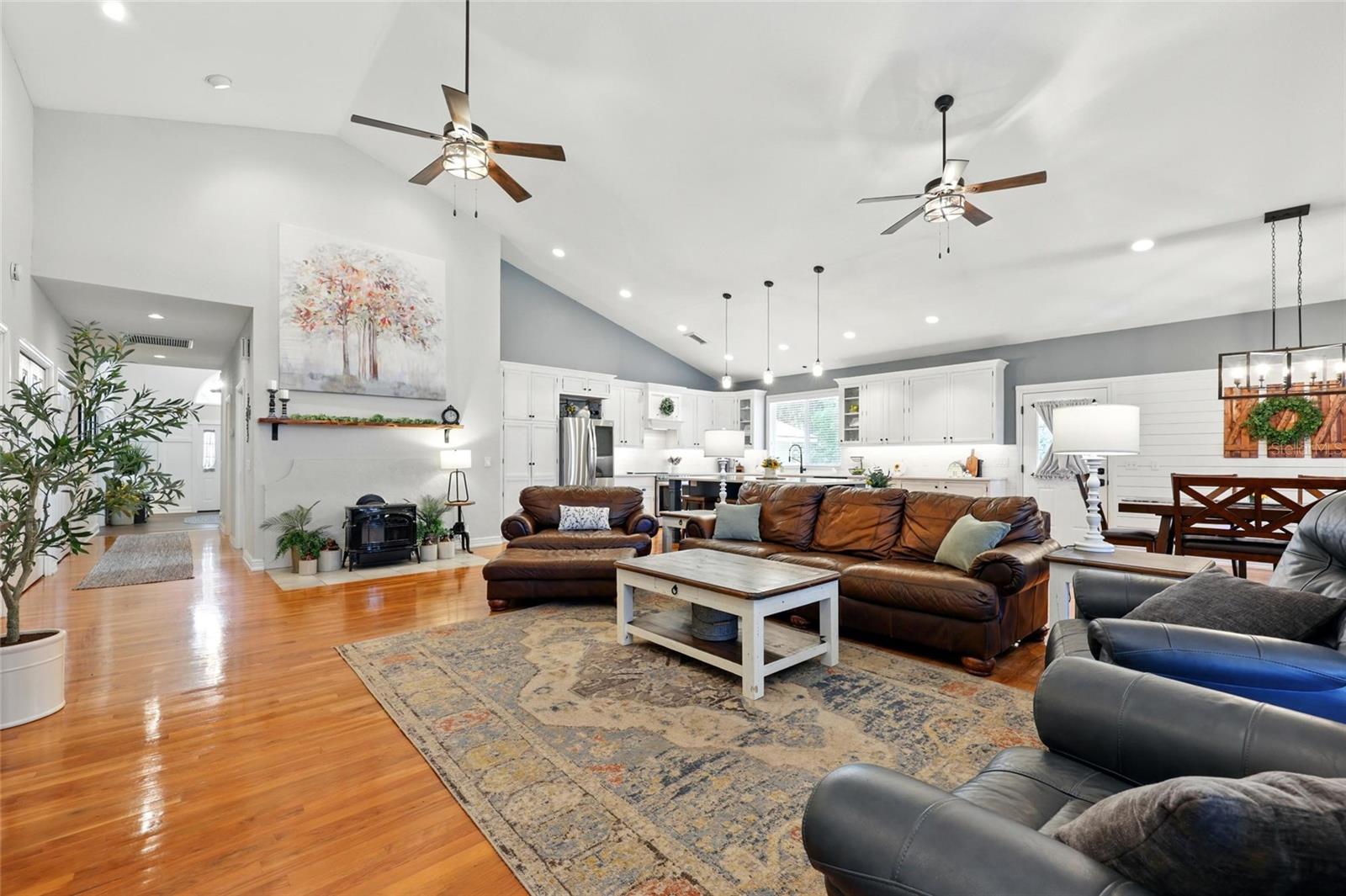 133 FEDERAL POINT RD, EAST PALATKA, FL, 32131