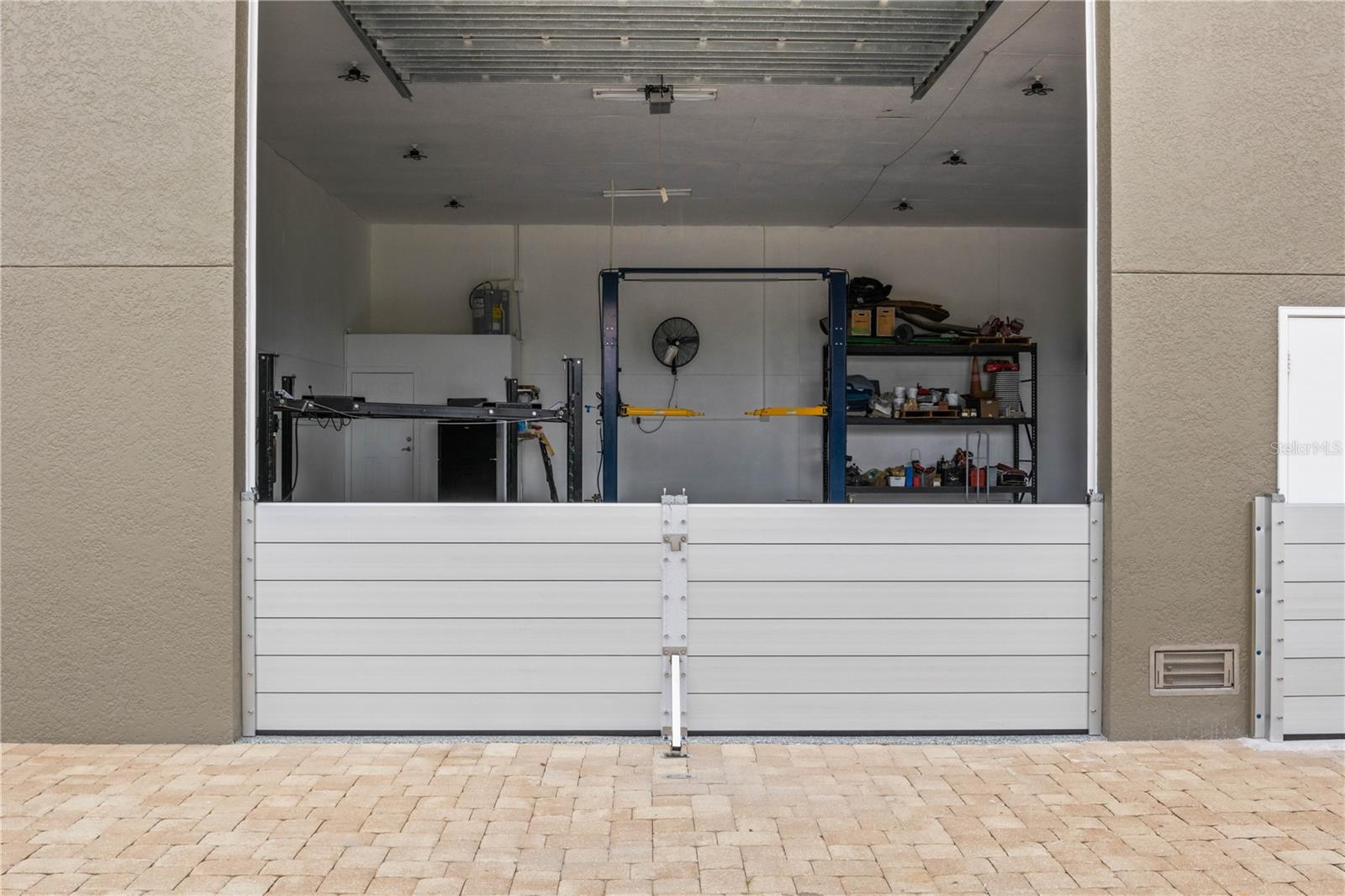 24490 YACHT CLUB BLVD, PUNTA GORDA, FL, 33955