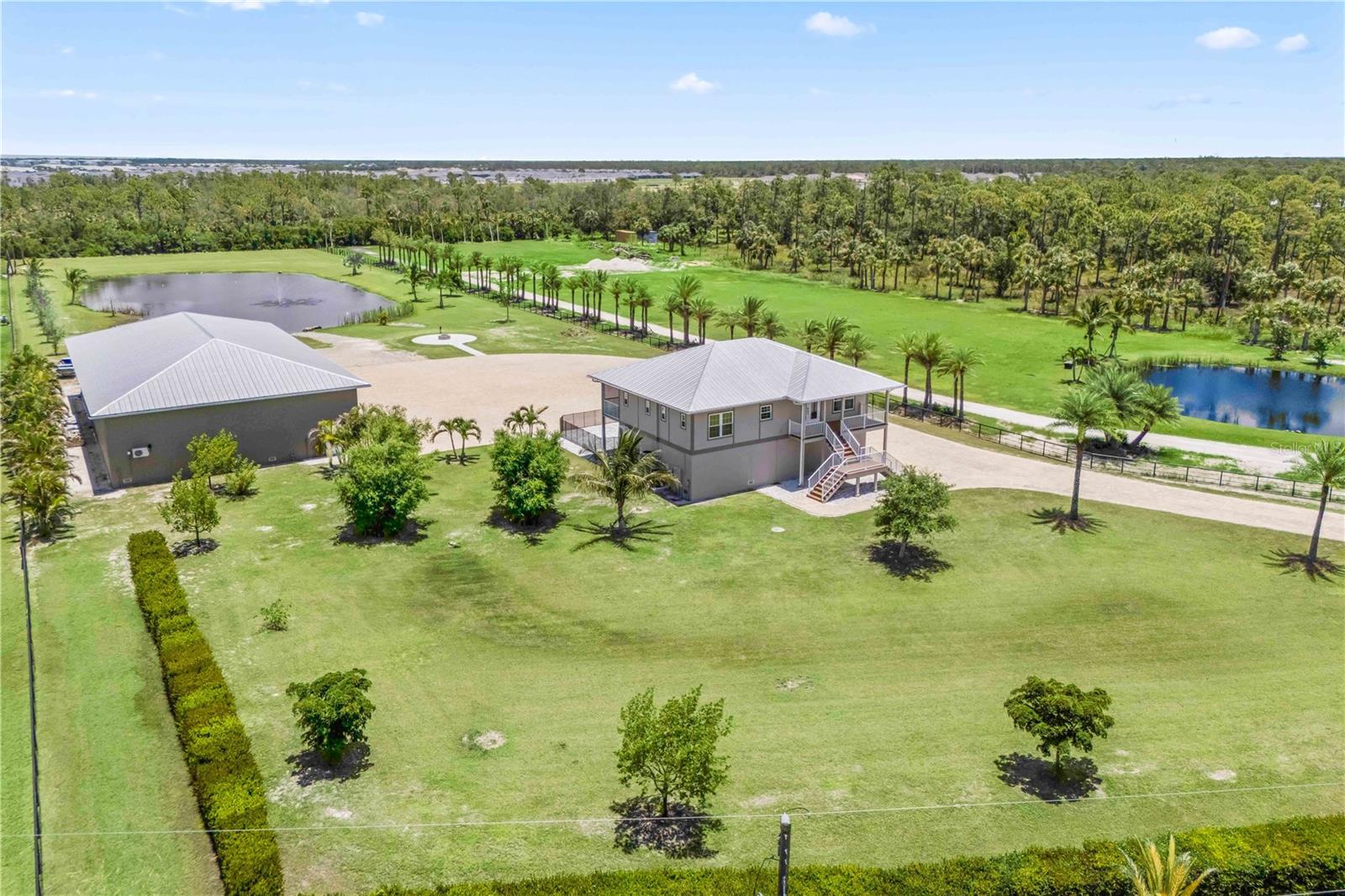 24490 YACHT CLUB BLVD, PUNTA GORDA, FL, 33955