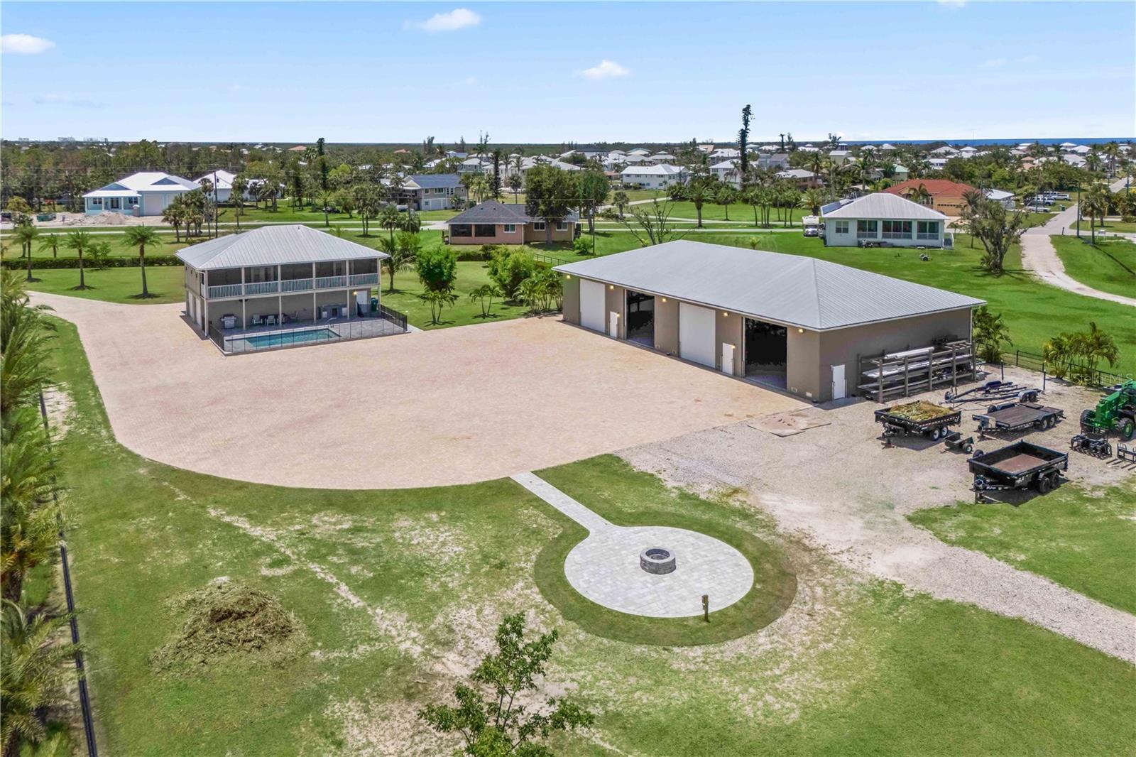 24490 YACHT CLUB BLVD, PUNTA GORDA, FL, 33955