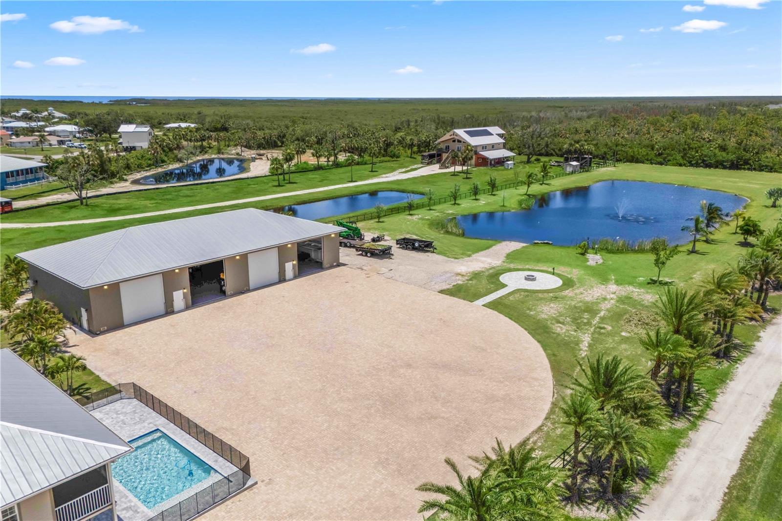 24490 YACHT CLUB BLVD, PUNTA GORDA, FL, 33955