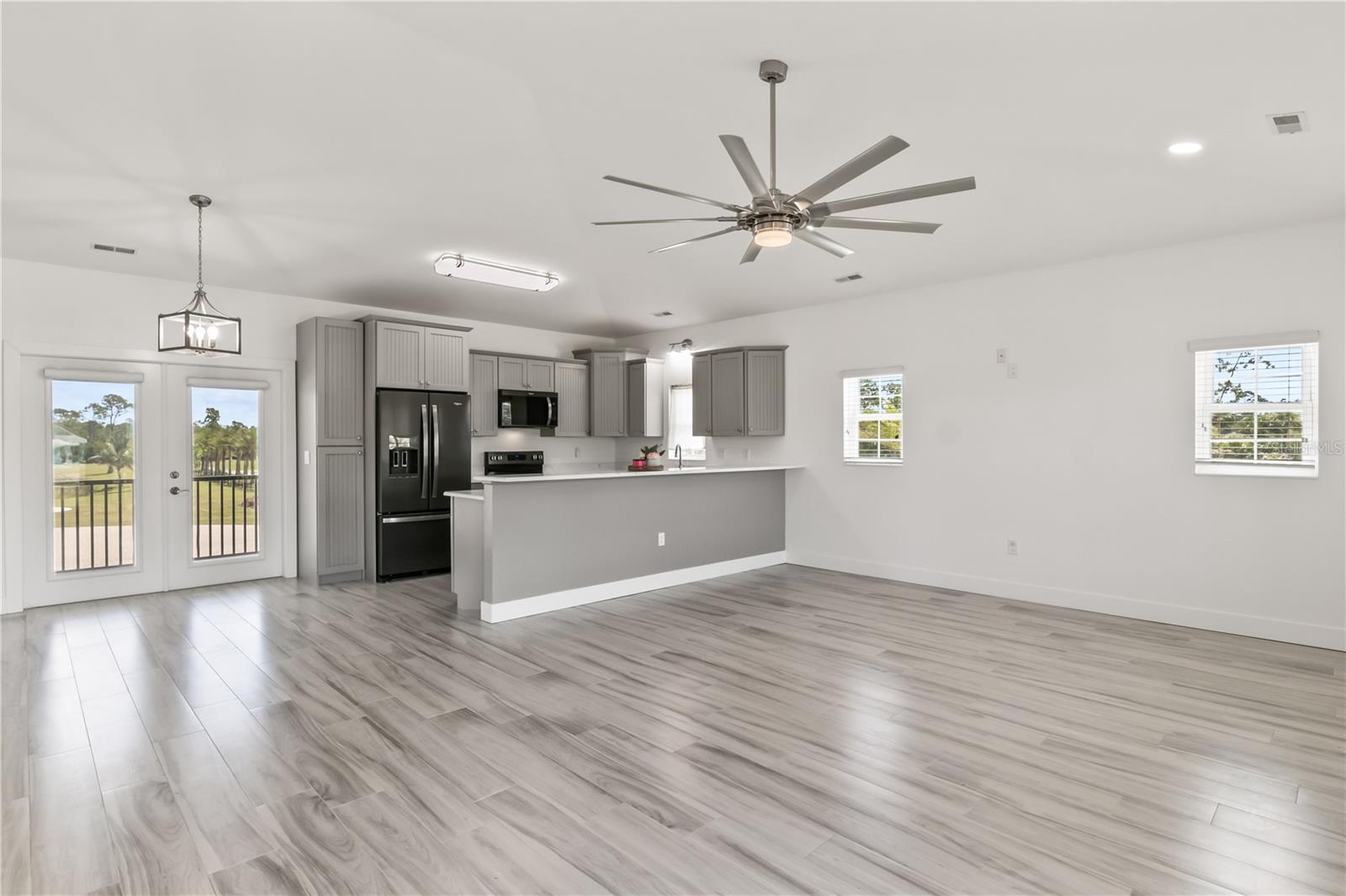 24490 YACHT CLUB BLVD, PUNTA GORDA, FL, 33955