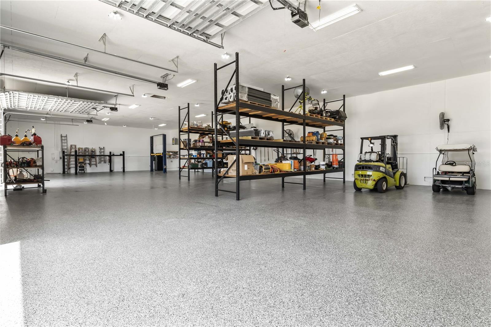 24490 YACHT CLUB BLVD, PUNTA GORDA, FL, 33955