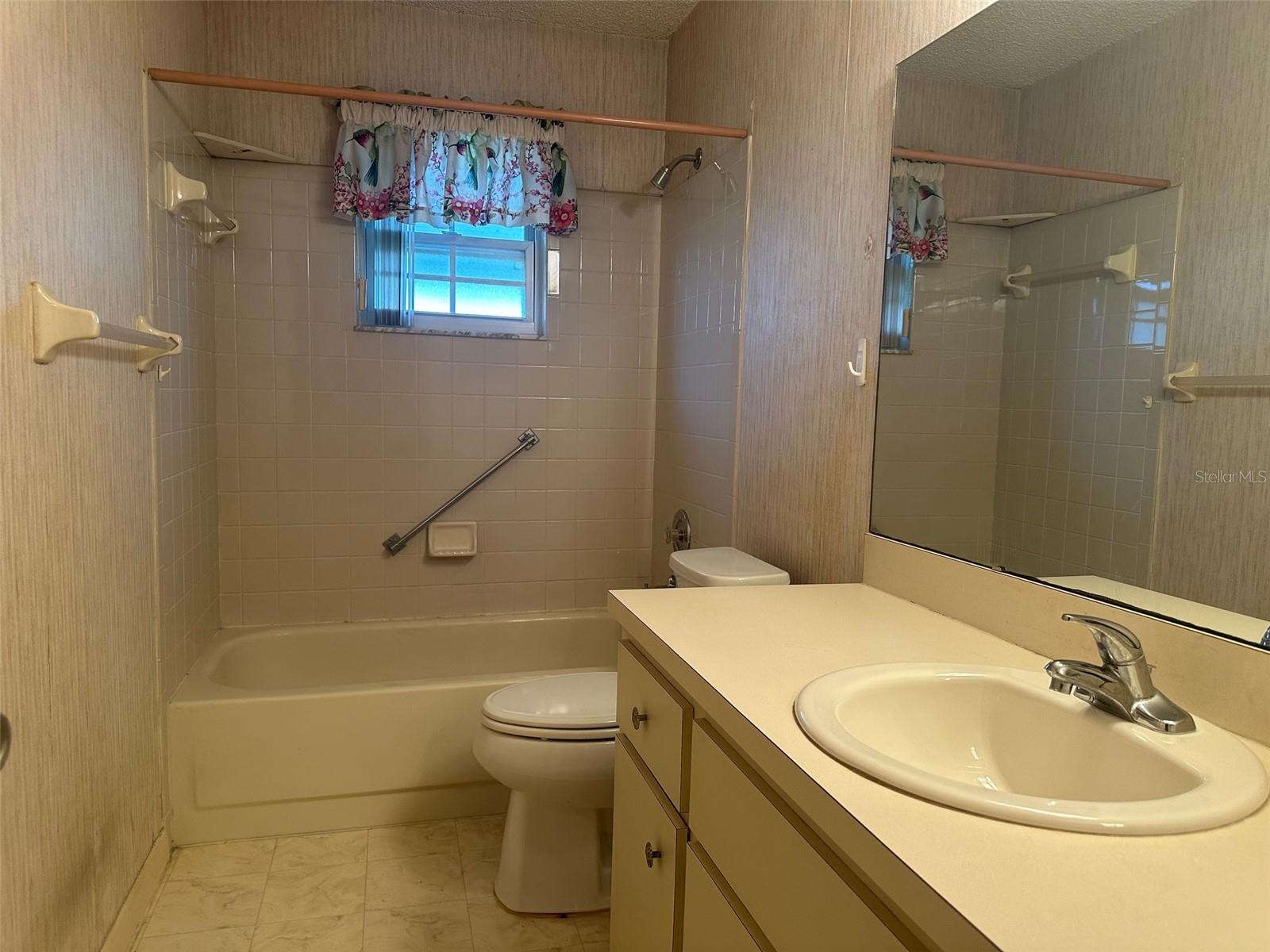 8470 SW 92ND LN #F, OCALA, FL, 34481