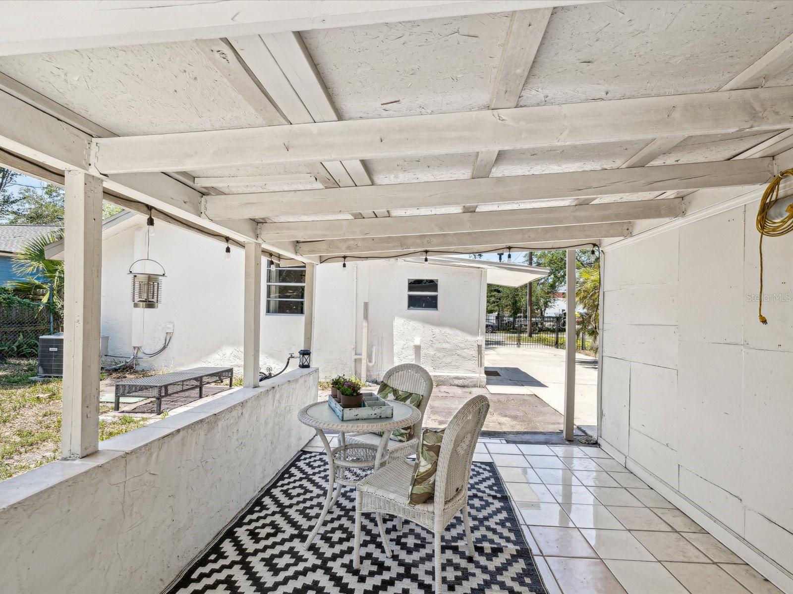 106 W LOUISIANA AVE, TAMPA, FL, 33603