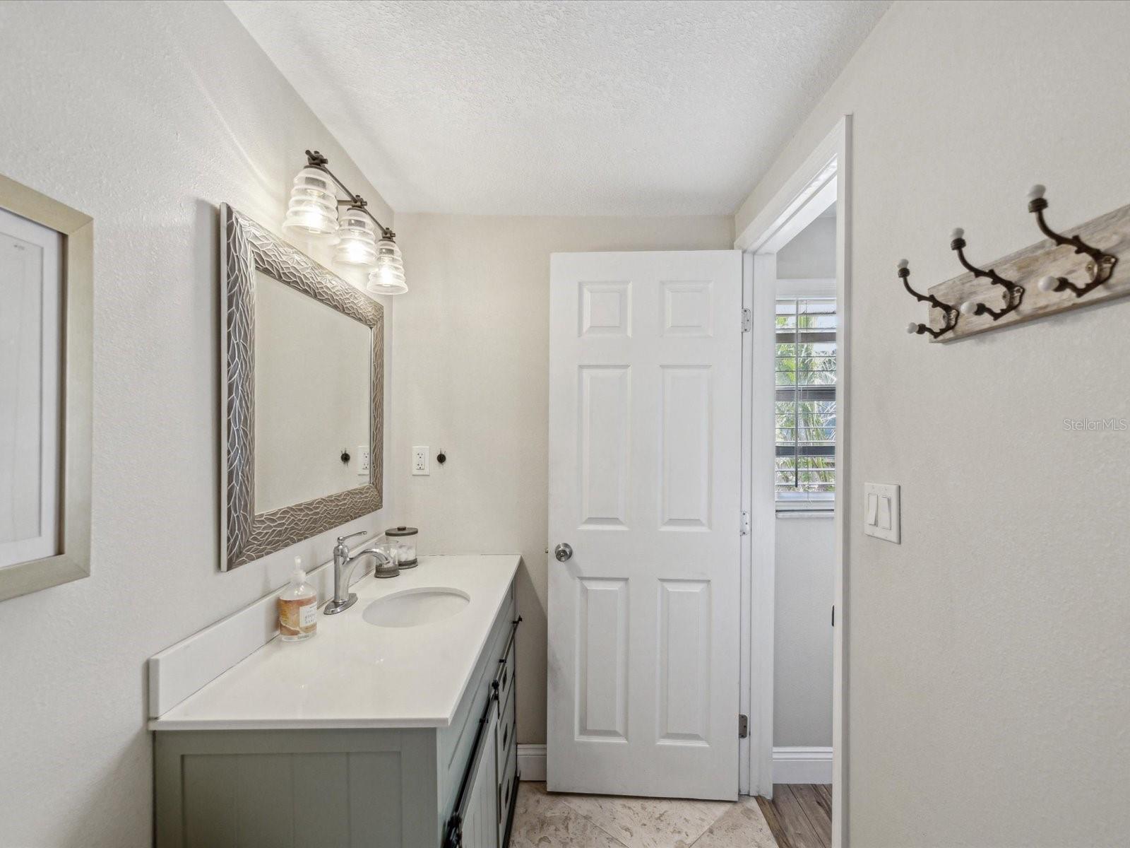 106 W LOUISIANA AVE, TAMPA, FL, 33603