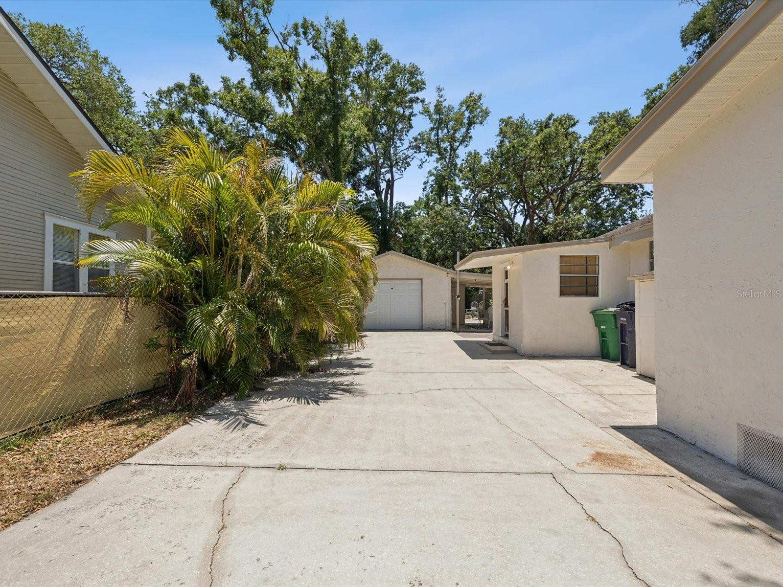 106 W LOUISIANA AVE, TAMPA, FL, 33603