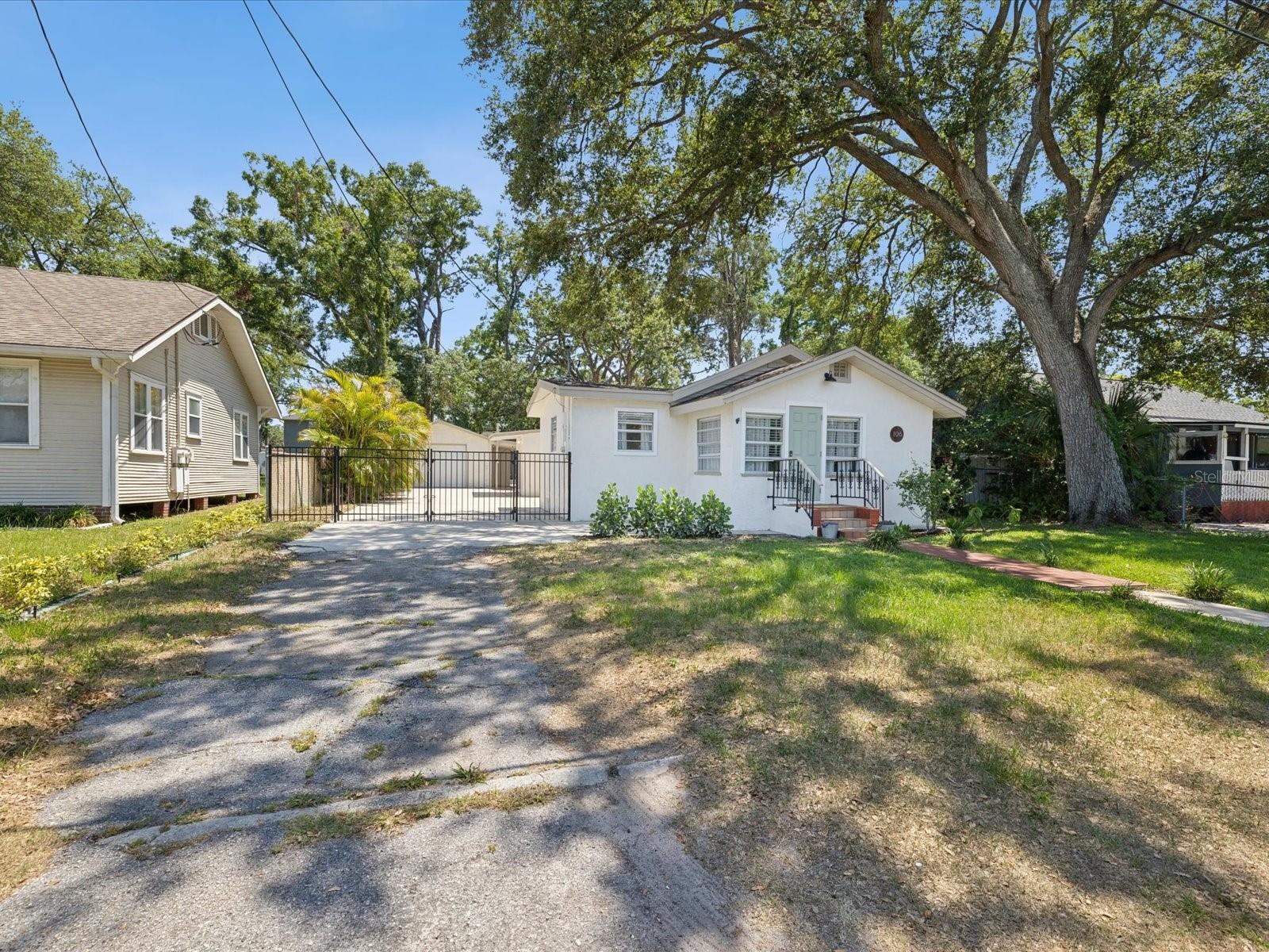 106 W LOUISIANA AVE, TAMPA, FL, 33603