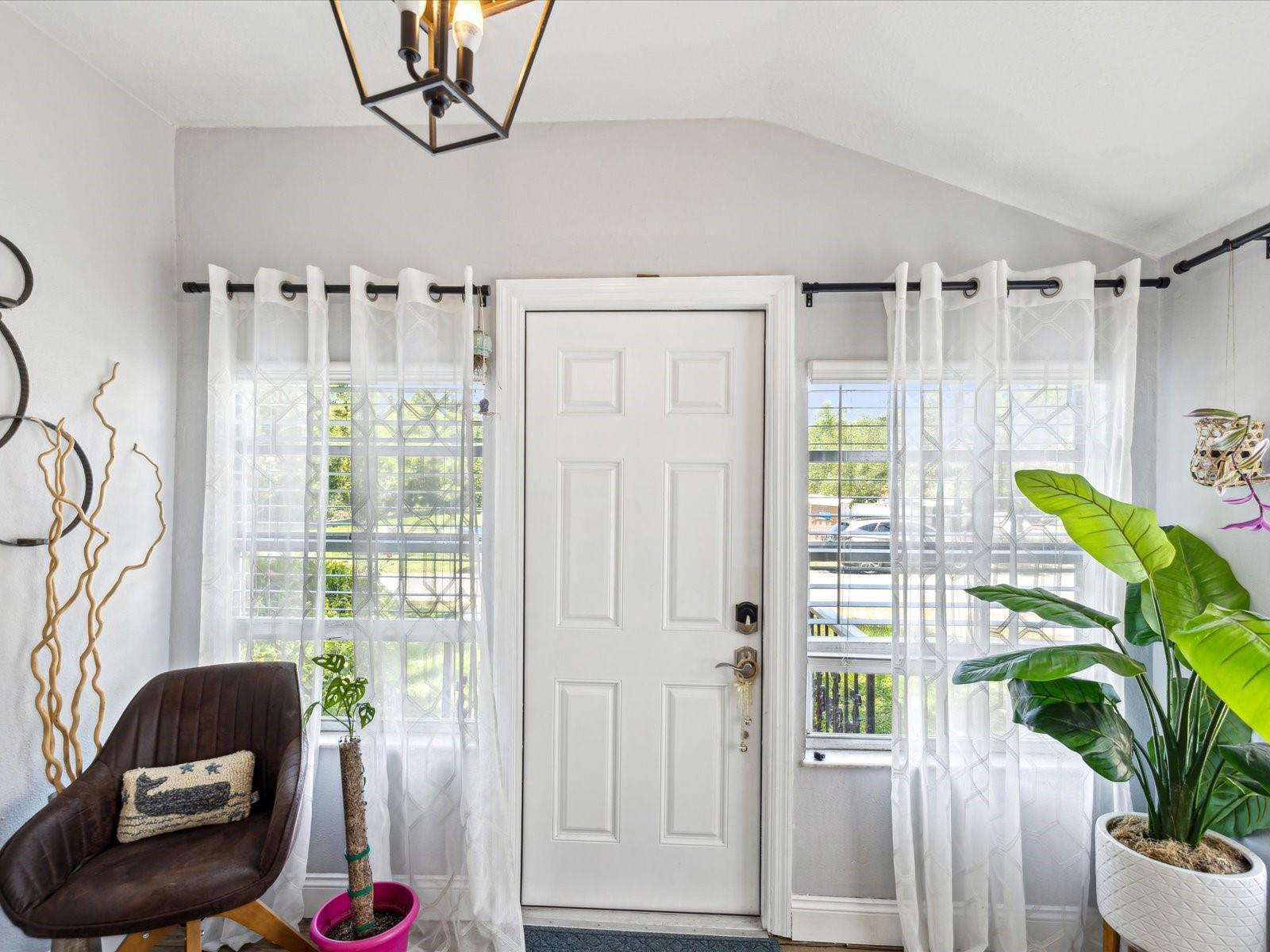 106 W LOUISIANA AVE, TAMPA, FL, 33603