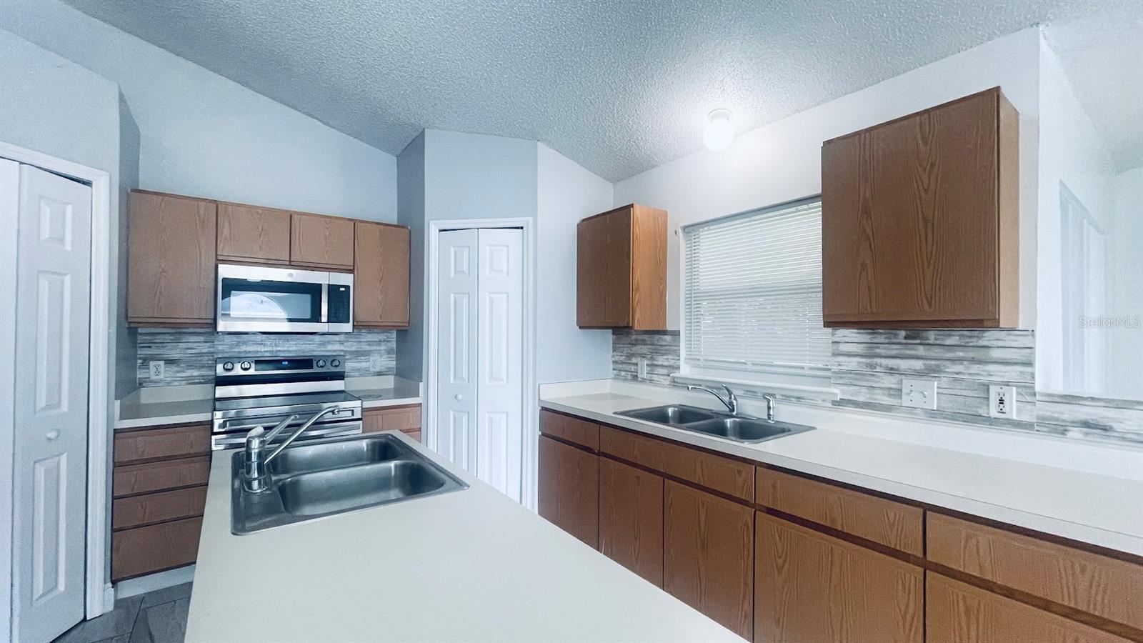 729 DEL RIO WAY, KISSIMMEE, FL, 34758