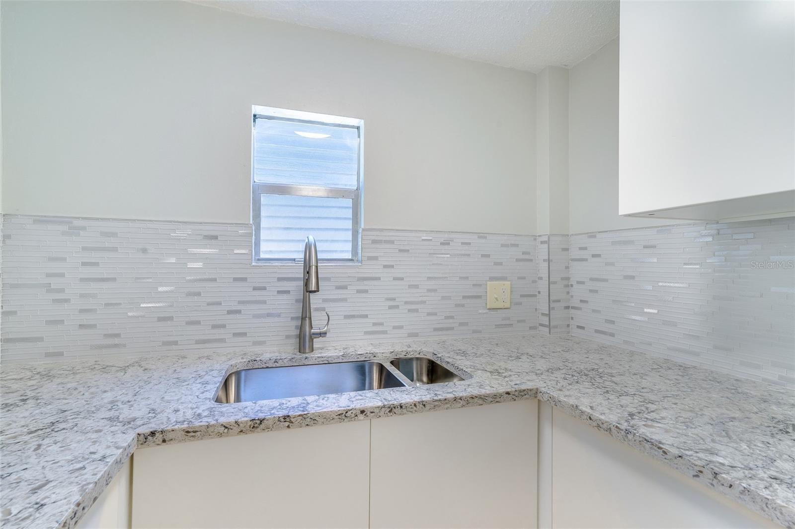 3315 W EMPEDRADO ST, TAMPA, FL, 33629