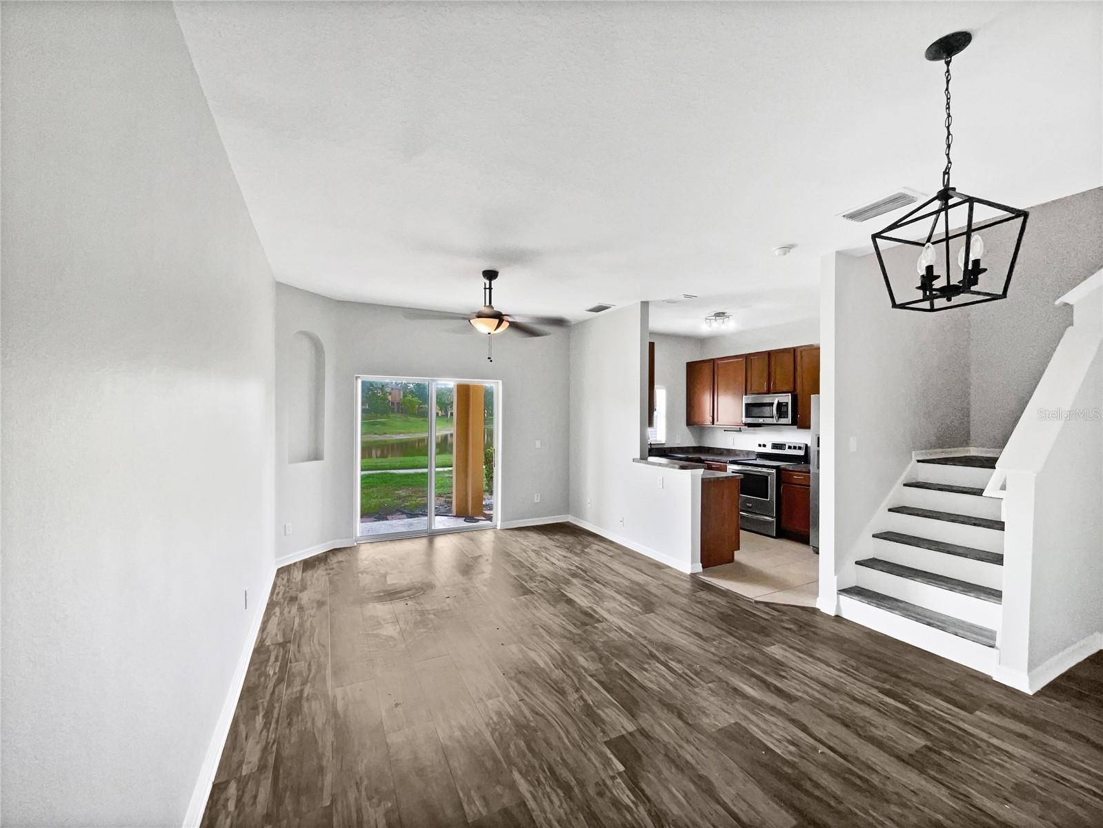 1821 RETREAT VIEW CIR, SANFORD, FL, 32771