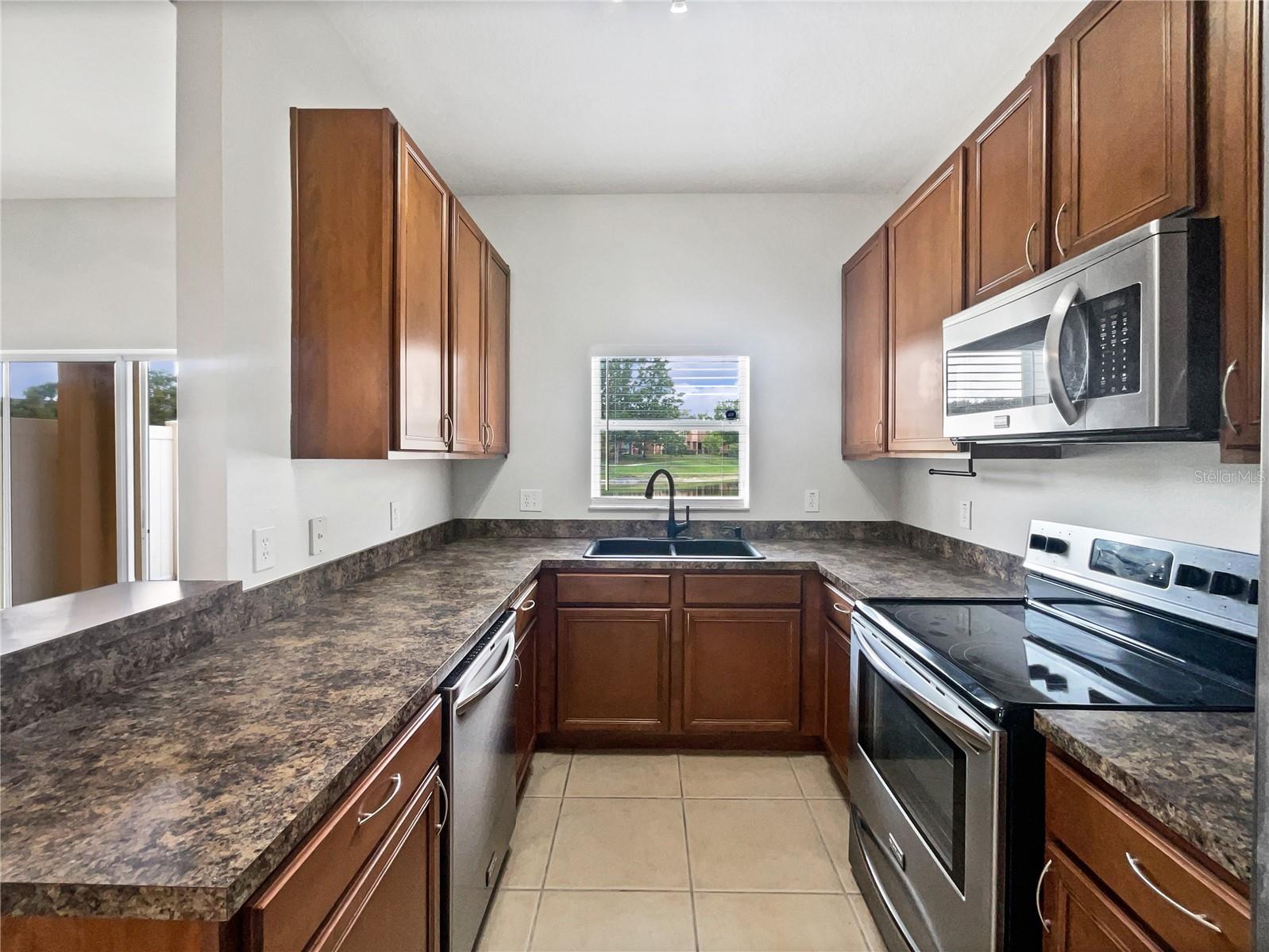 1821 RETREAT VIEW CIR, SANFORD, FL, 32771