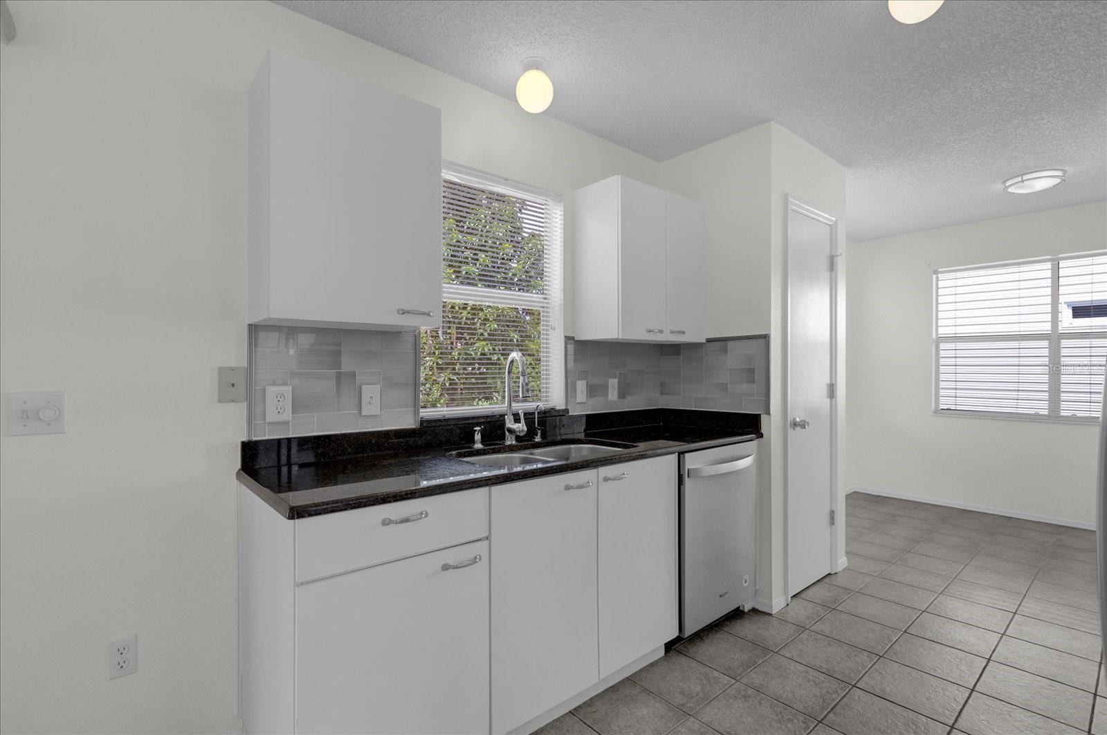 231 JUAREZ WAY, LADY LAKE, FL, 32159