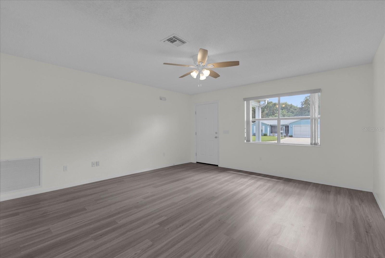 231 JUAREZ WAY, LADY LAKE, FL, 32159