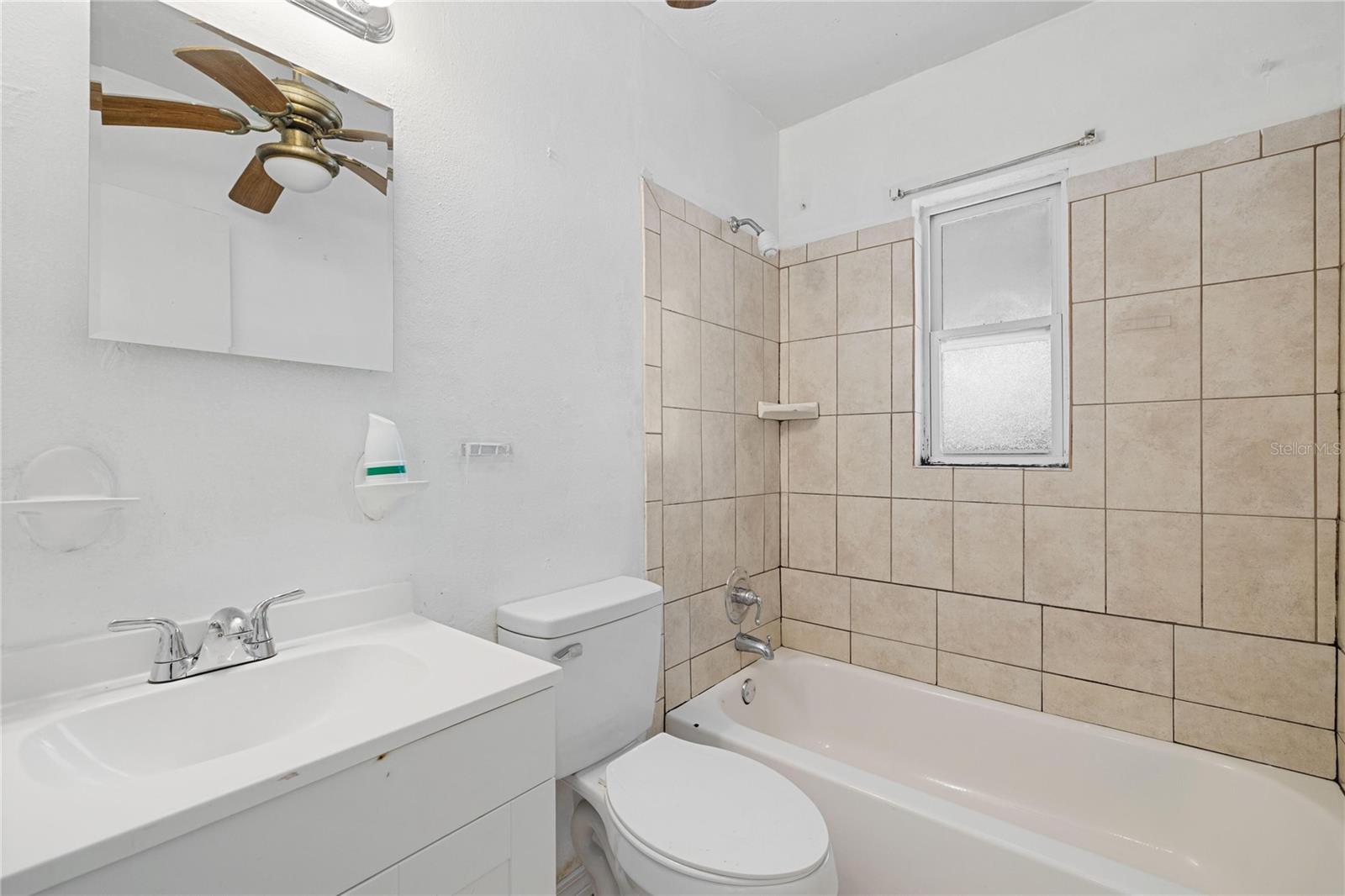 7725 UDINE AVE, ORLANDO, FL, 32819