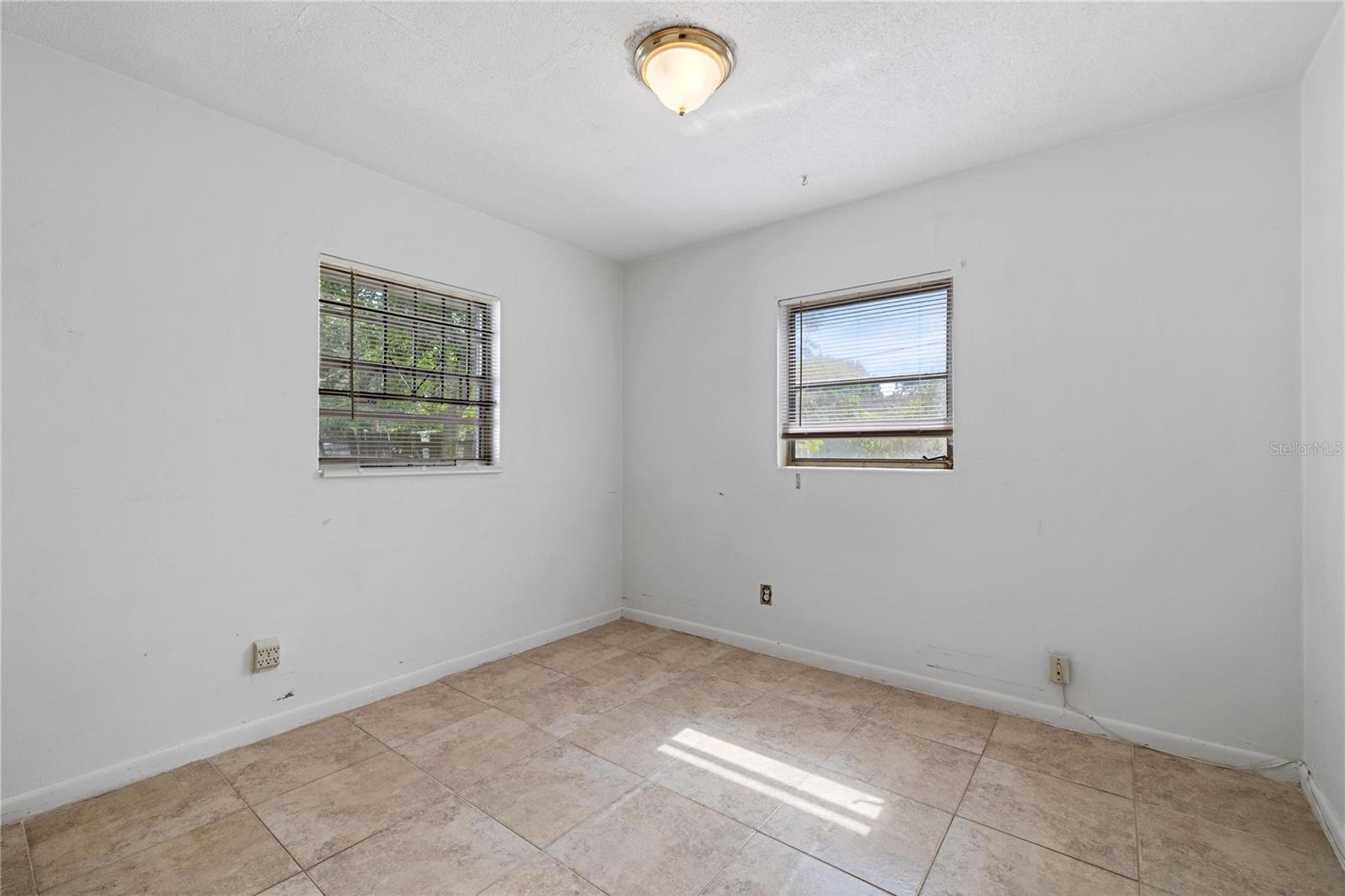 7725 UDINE AVE, ORLANDO, FL, 32819