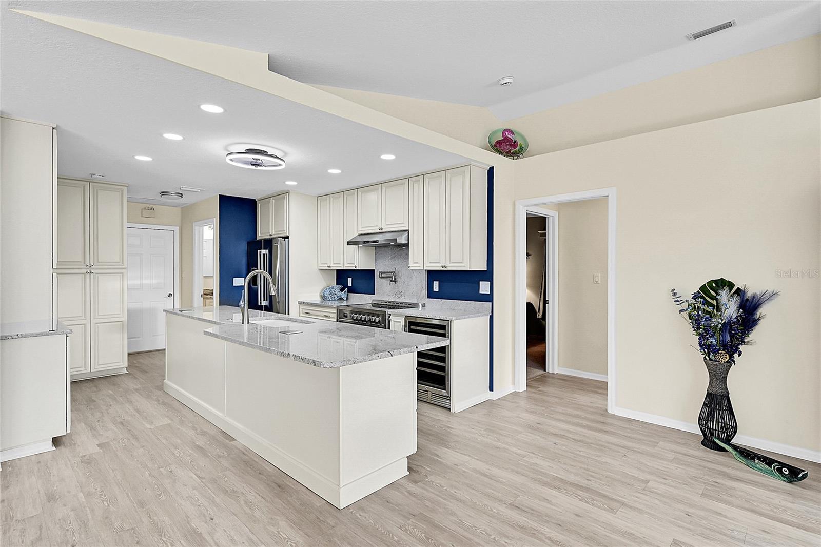 310 CAICOS DR, PUNTA GORDA, FL, 33950