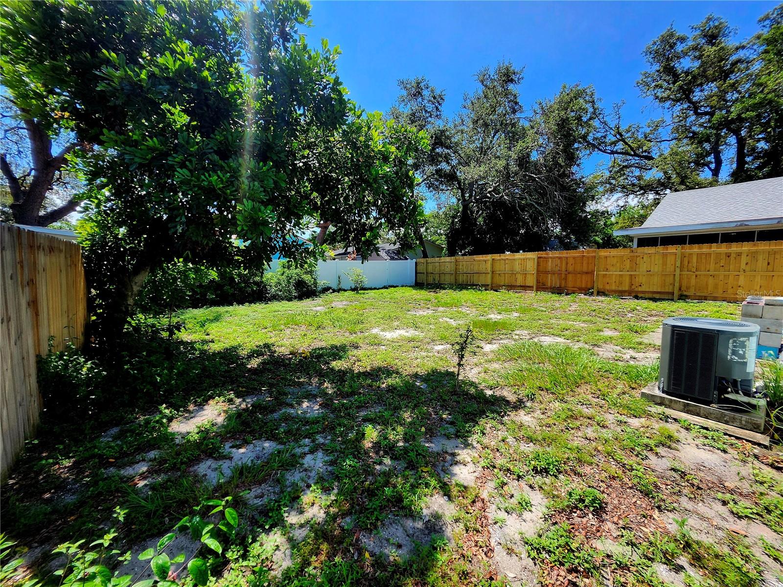 1925 OVERBROOK AVE, CLEARWATER, FL, 33755