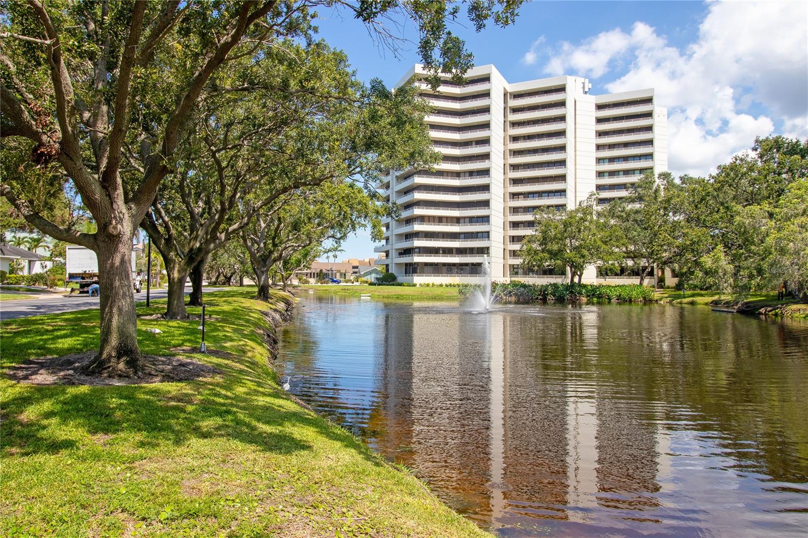 5950 PELICAN BAY PLZ S #1004, GULFPORT, FL, 33707
