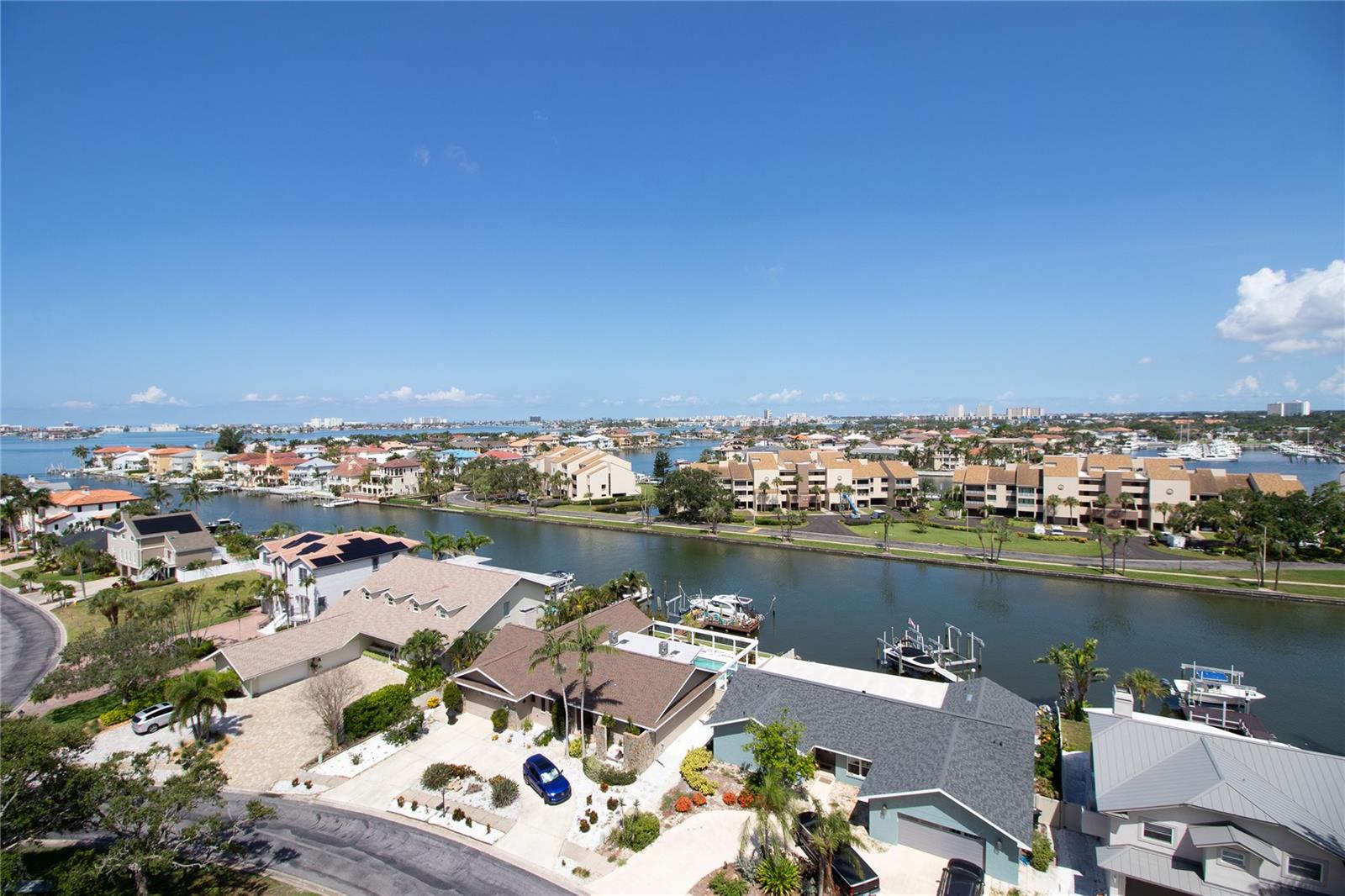 5950 PELICAN BAY PLZ S #1004, GULFPORT, FL, 33707