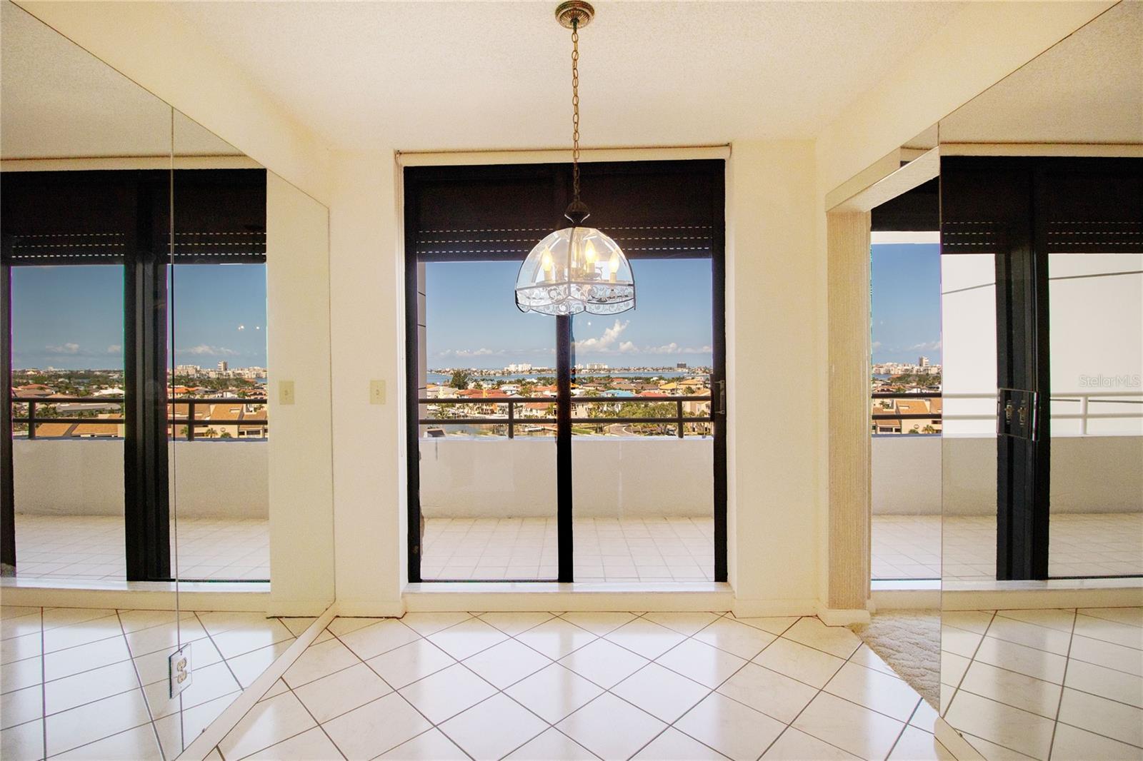 5950 PELICAN BAY PLZ S #1004, GULFPORT, FL, 33707