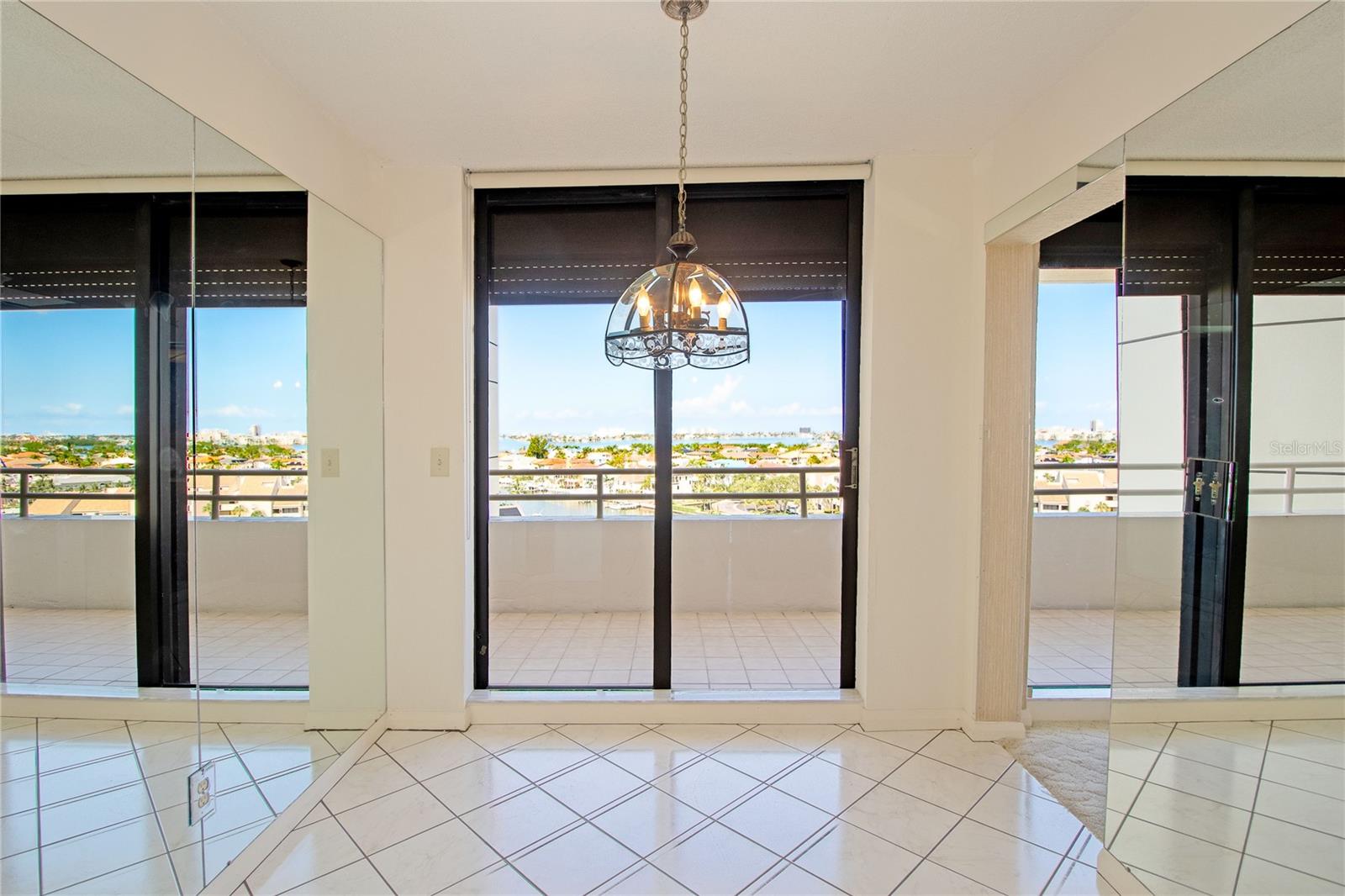 5950 PELICAN BAY PLZ S #1004, GULFPORT, FL, 33707