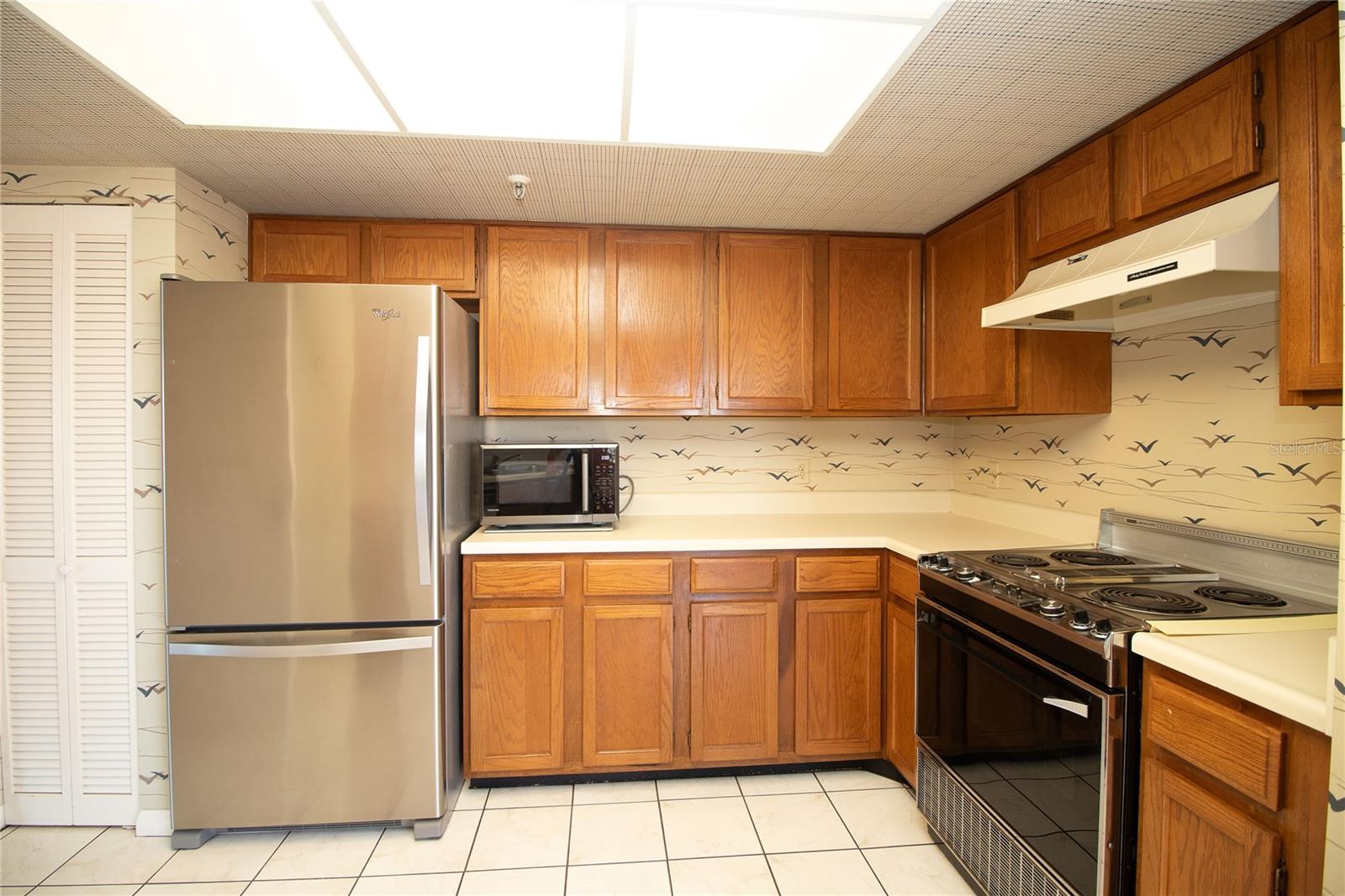 5950 PELICAN BAY PLZ S #1004, GULFPORT, FL, 33707