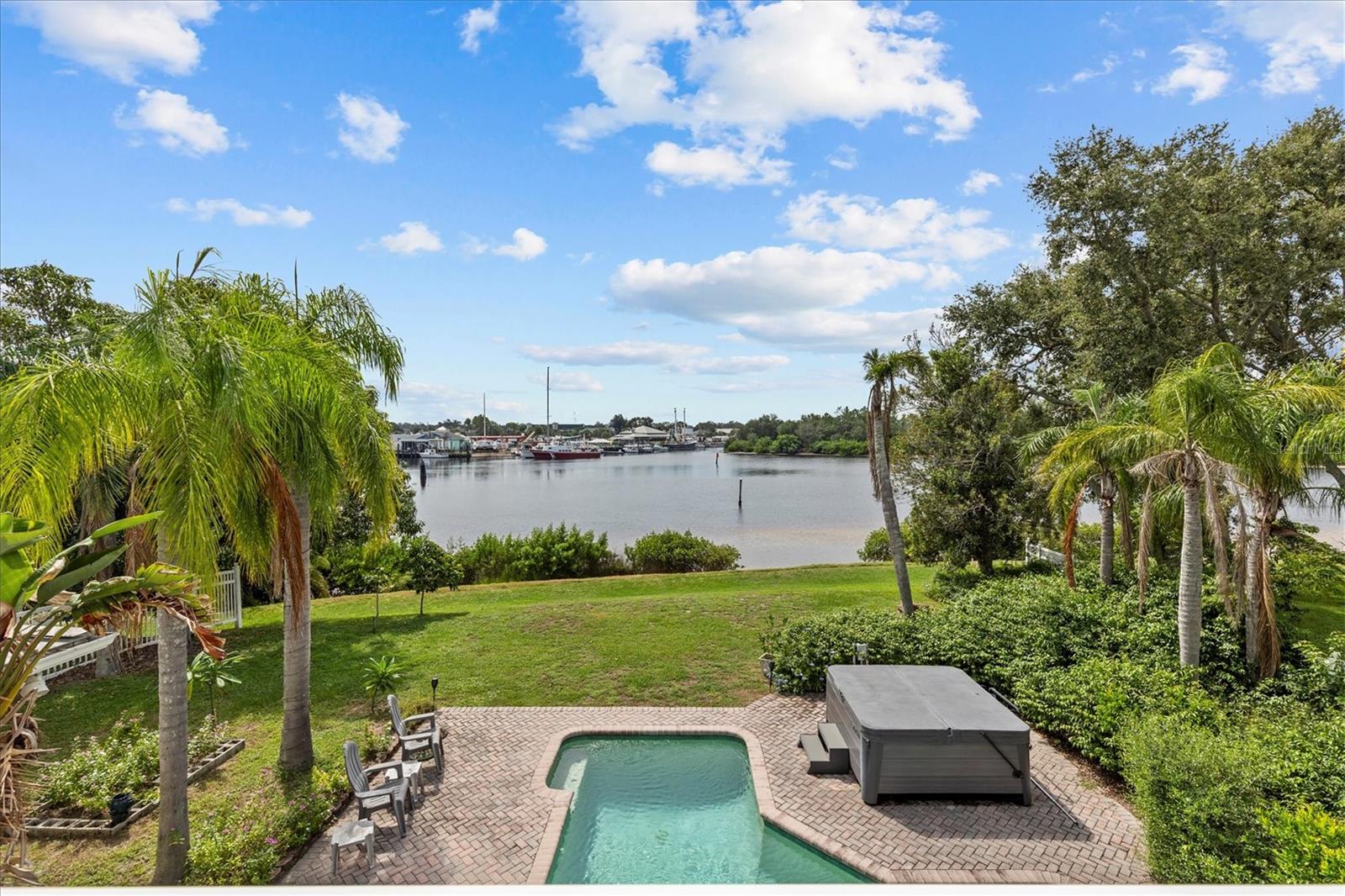 1149 MARINA DR, TARPON SPRINGS, FL, 34689