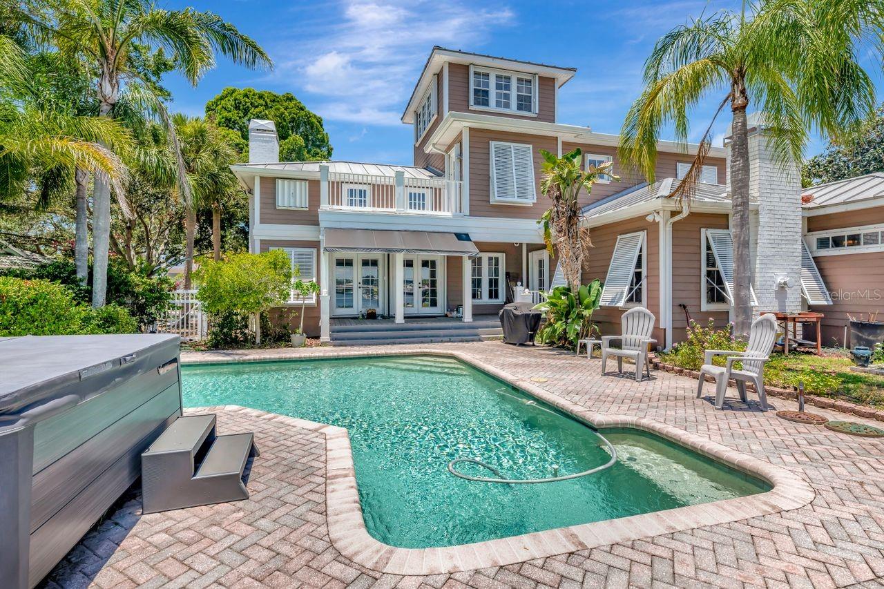 1149 MARINA DR, TARPON SPRINGS, FL, 34689